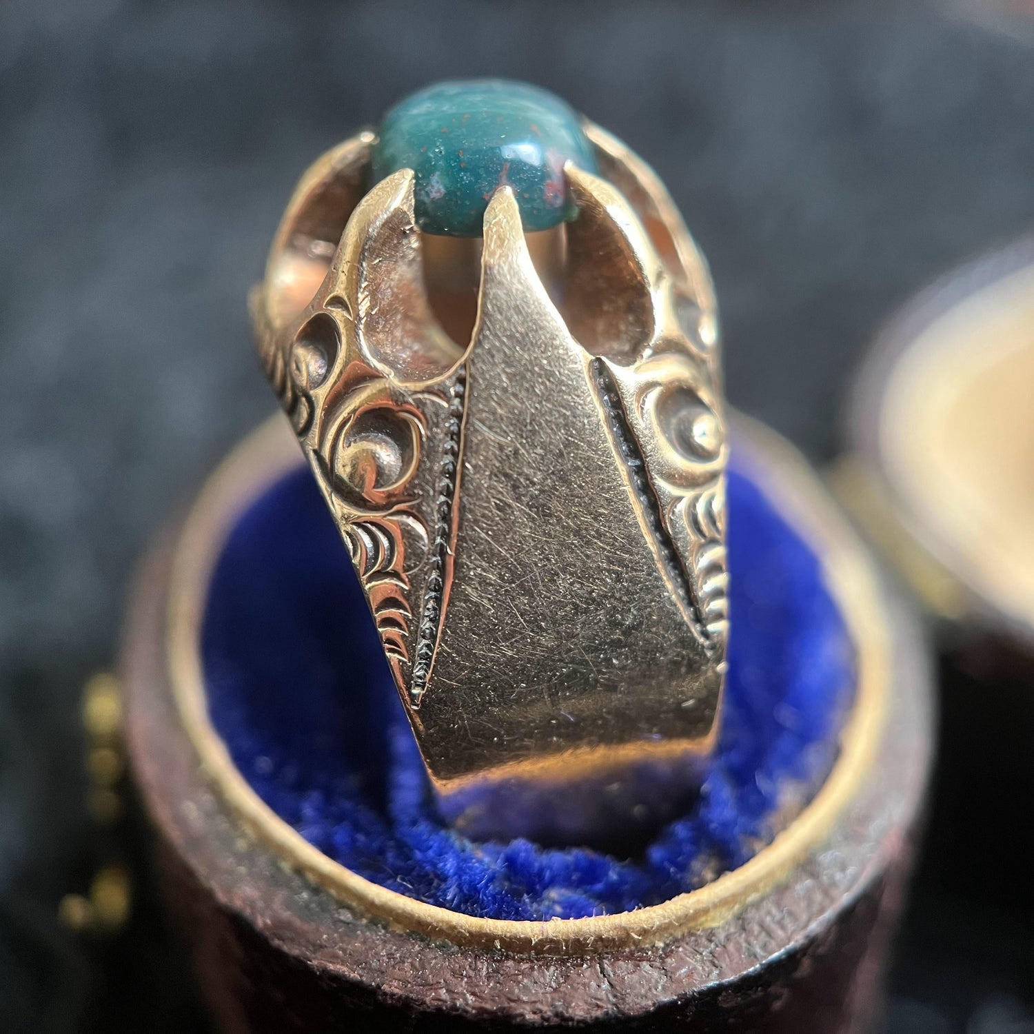 14k Gold Bloodstone Belcher Ring | Antique Victorian Jewelry