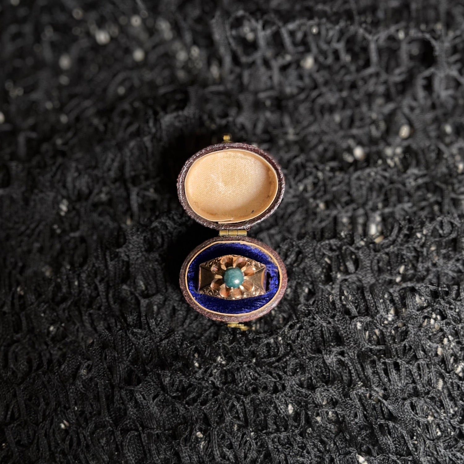 14k Gold Bloodstone Belcher Ring | Antique Victorian Jewelry