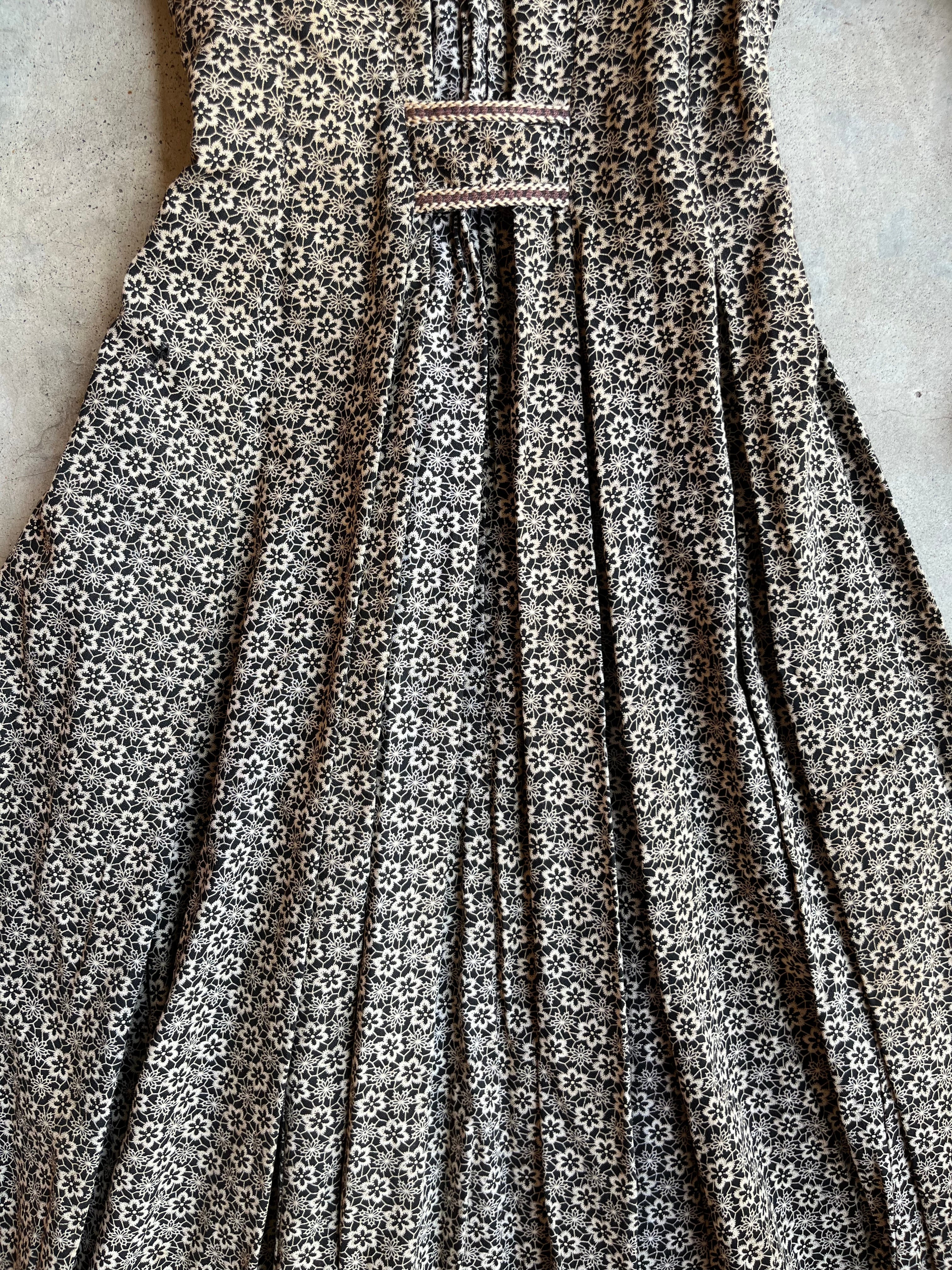 c. 1900 Cotton Wrapper Dress