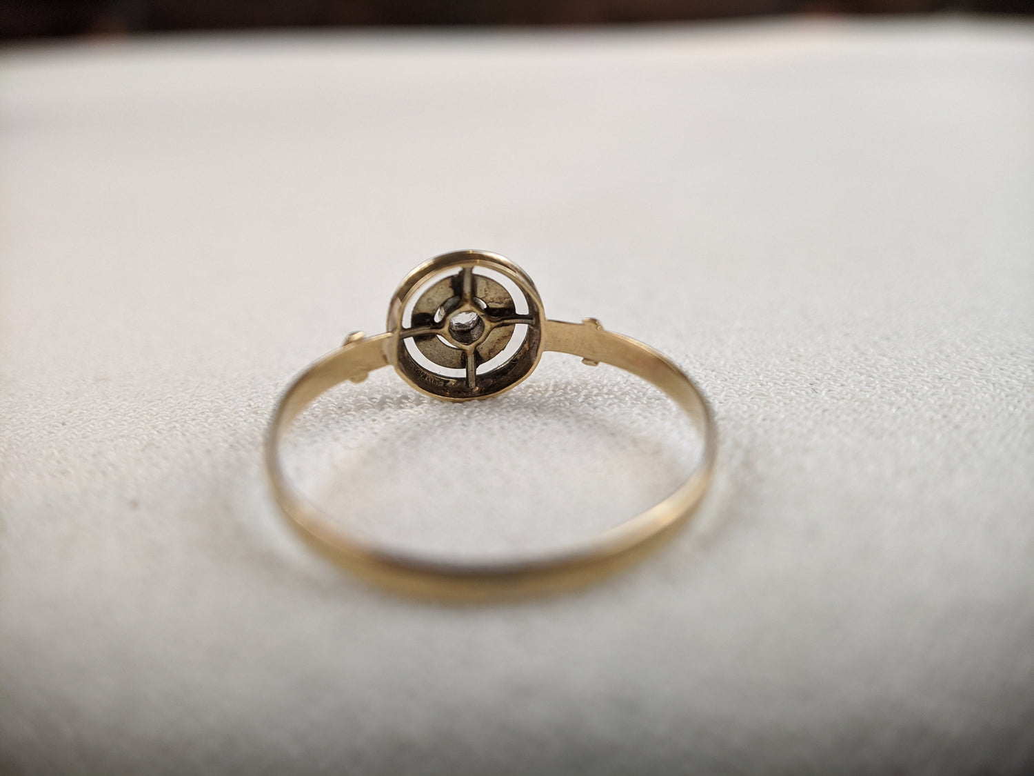 Edwardian 18k Gold Diamond Ring with Platinum Top