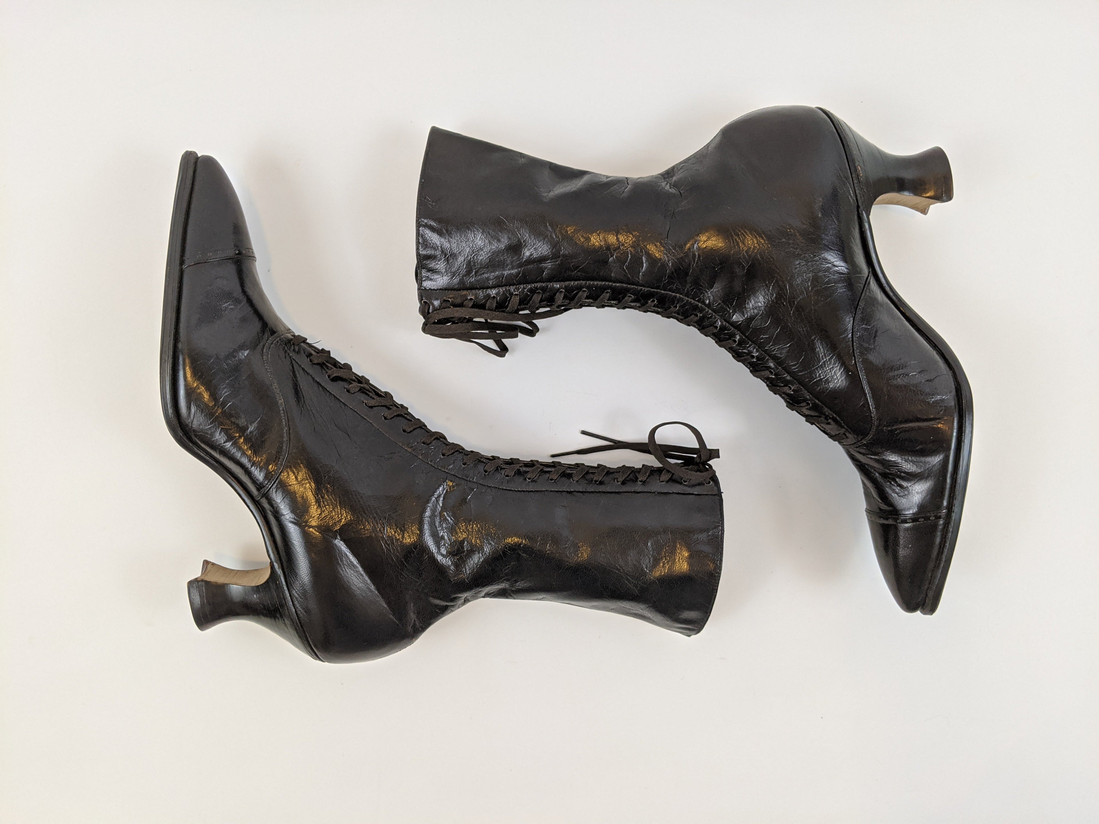 1920s Black Lace Up Louis Heel Boots | Approx Sz 6.5-7
