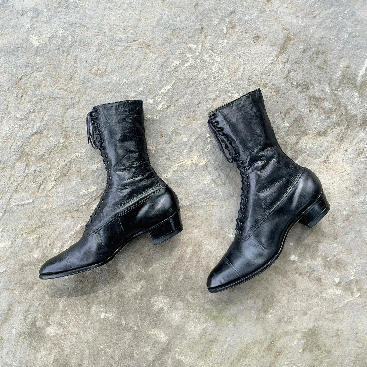 c. 1910s Black Lace Up Boots | Approx Sz 7