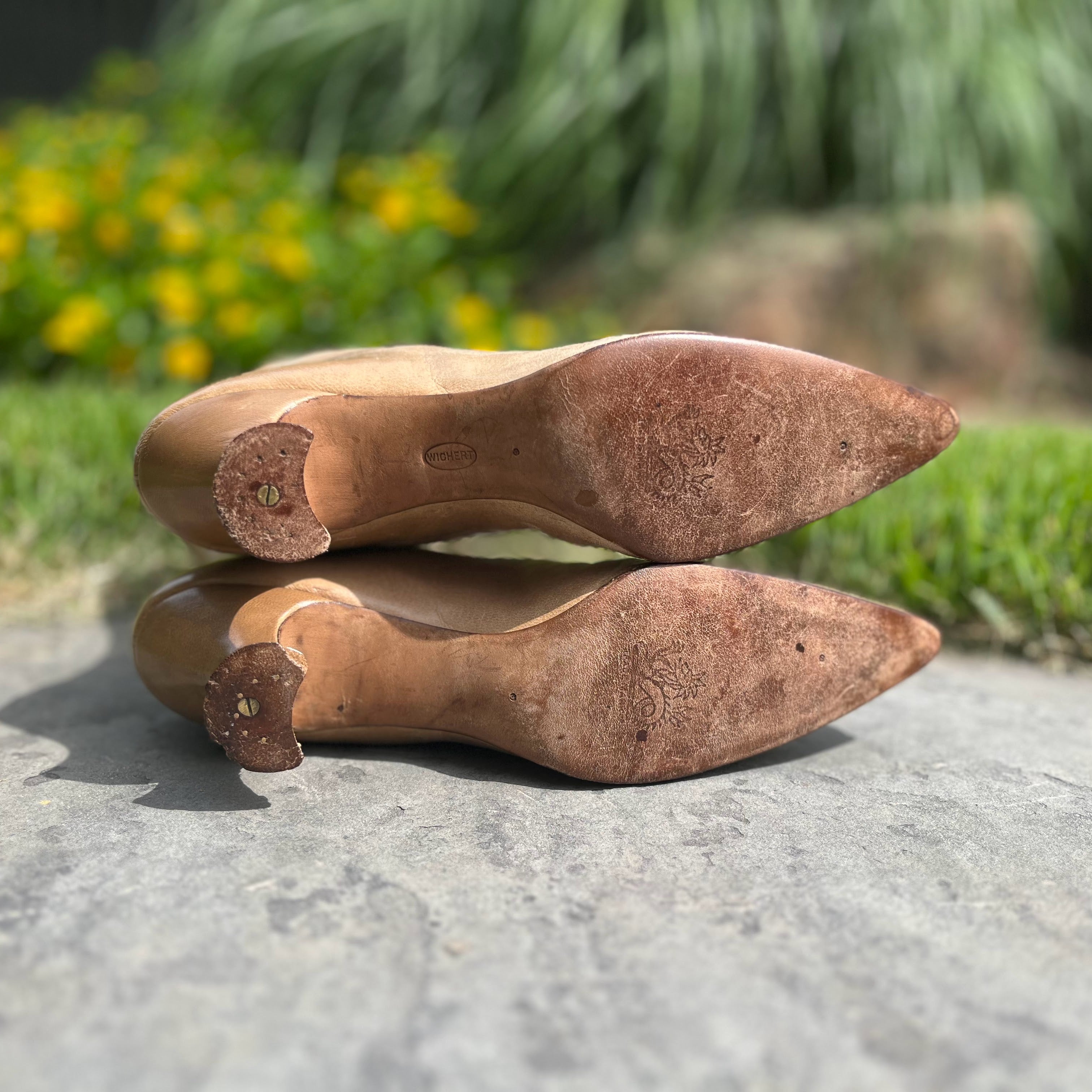 c. 1910s-1920s Tan Louis Heel Boots | Approx Sz 7.5-8