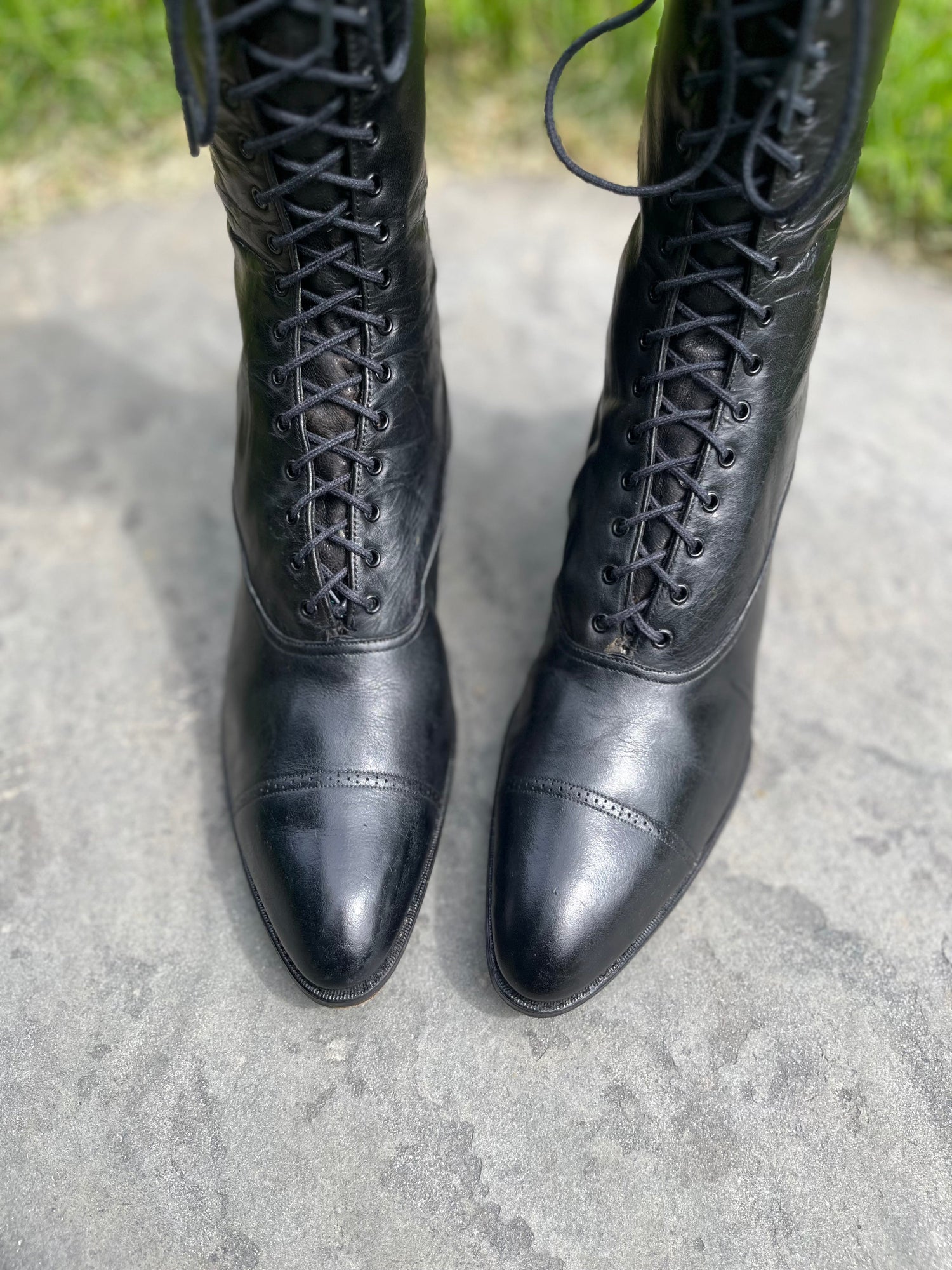 c. 1910s Black Lace Up Boots | Approx Sz 7
