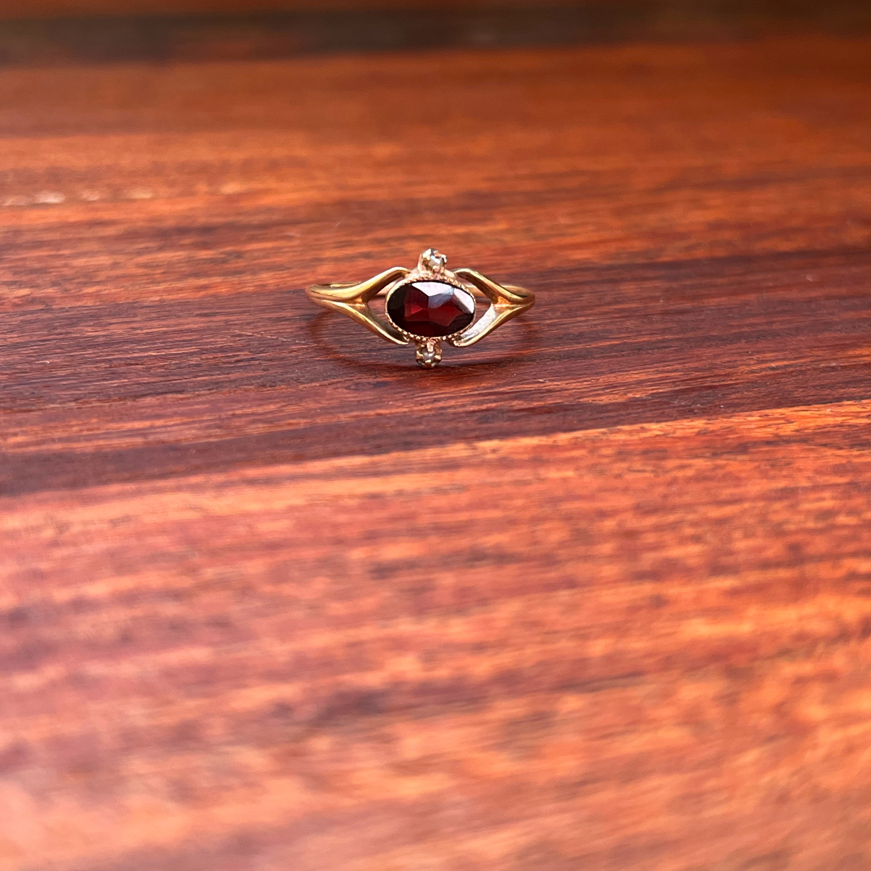 19th c. 10k Gold Garnet + Sed Pearl Ring