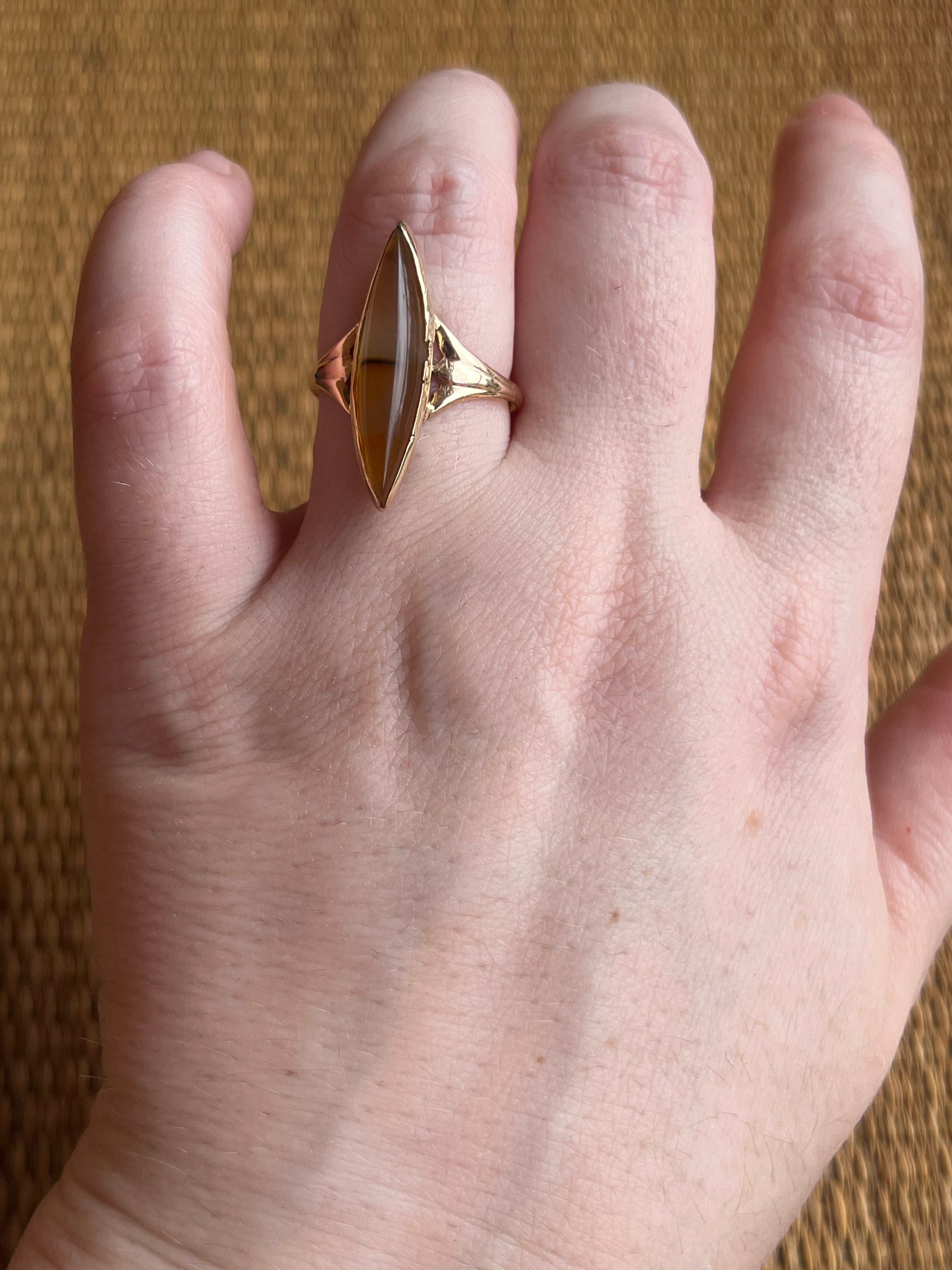 c. 1890s-1900s 14k Gold Banded Agate Ring