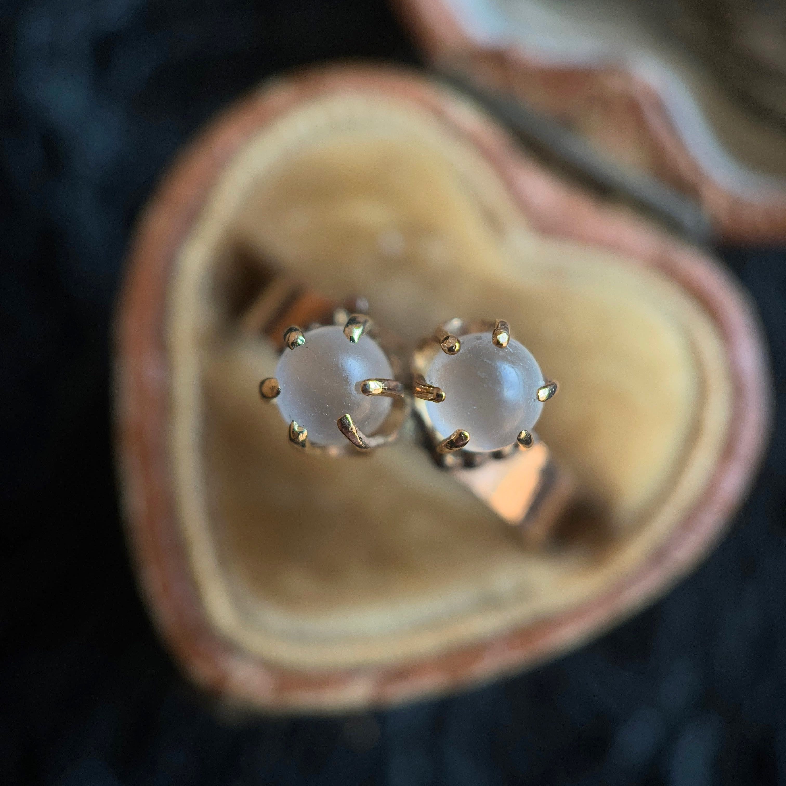 c. 1890s-1900s 10k Gold Toi et Moi Moonstone Ring