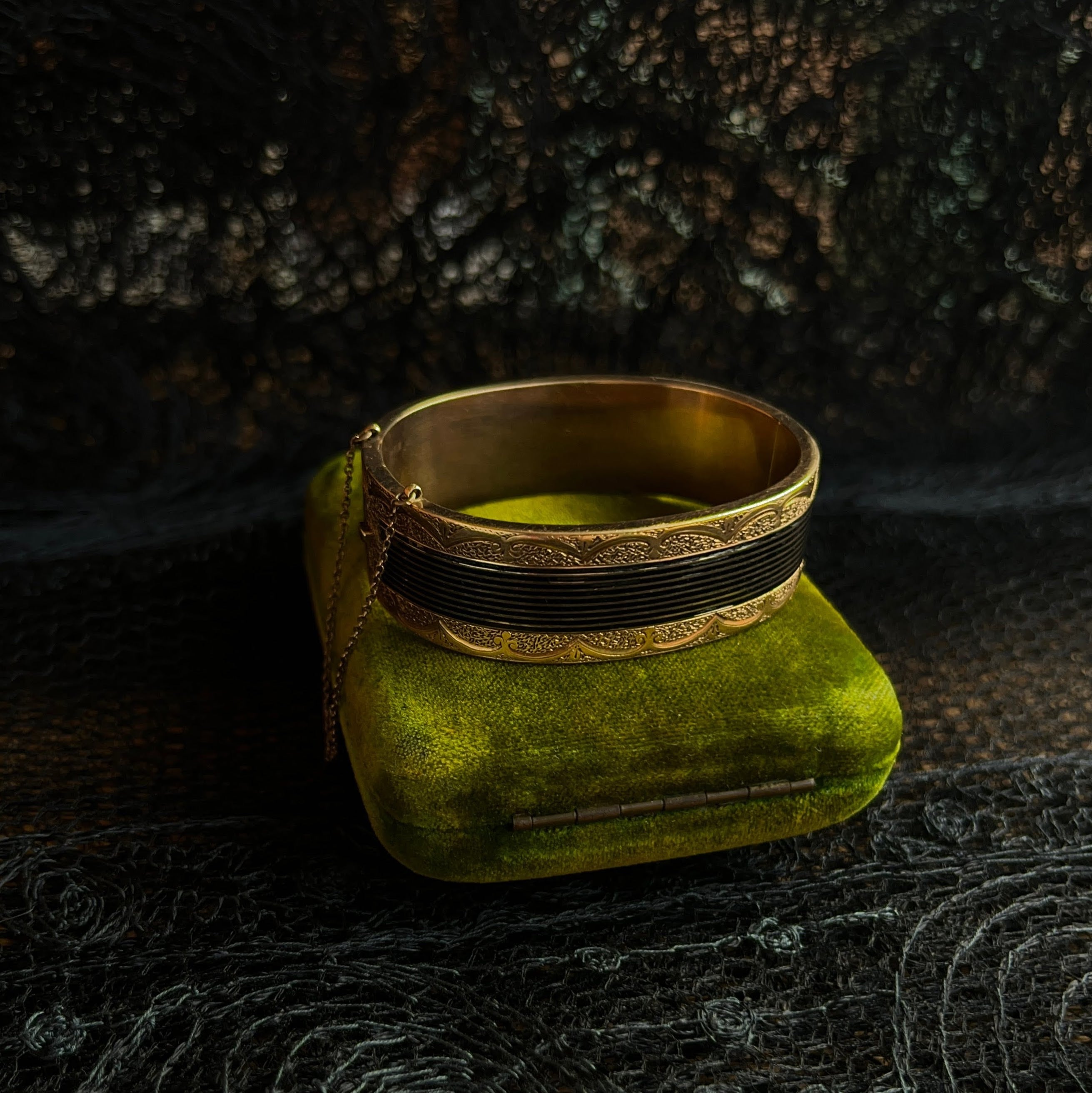 c. 1880s 14k Gold Hinged Cuff Bracelet