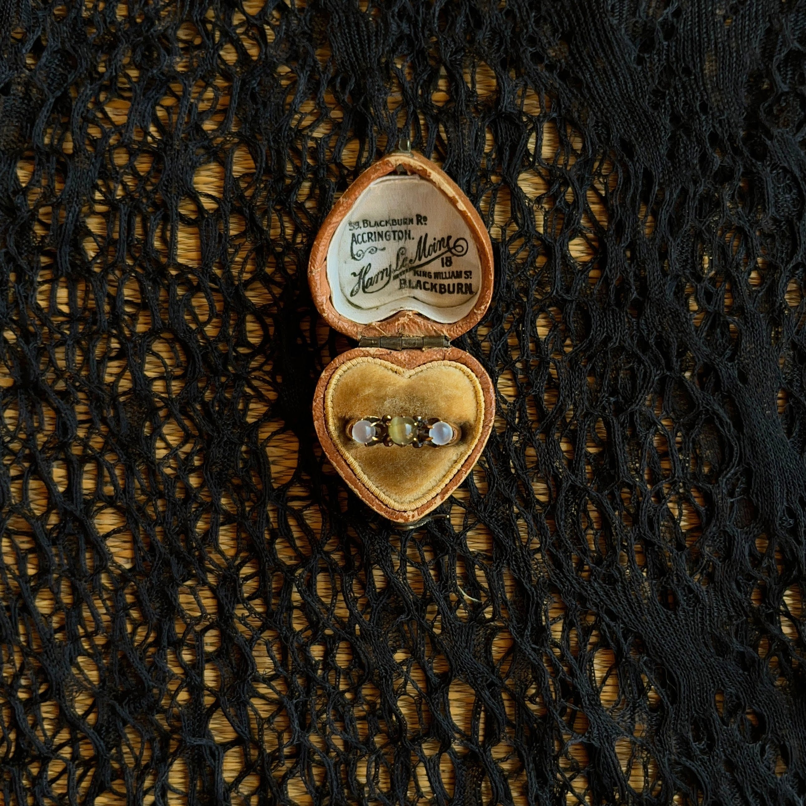 c. 1890s-1900s 9k Moonstone Cat&