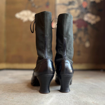 c. Late 1910s-1920s Black Lace Up Boots | Approx Sz 6.5-7