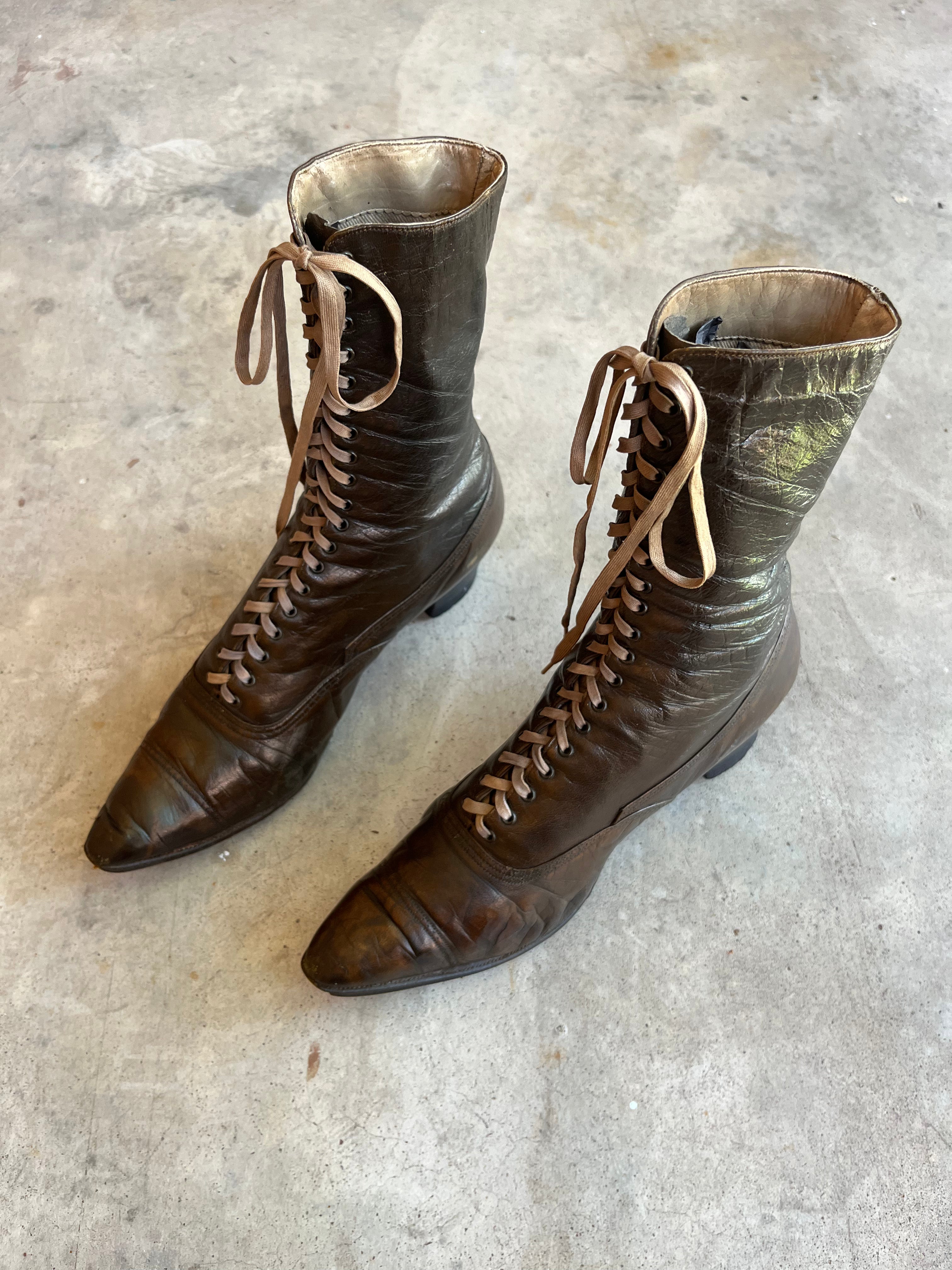 c. 1910s-1920s Brown Boots | Approx Sz 8.5-9