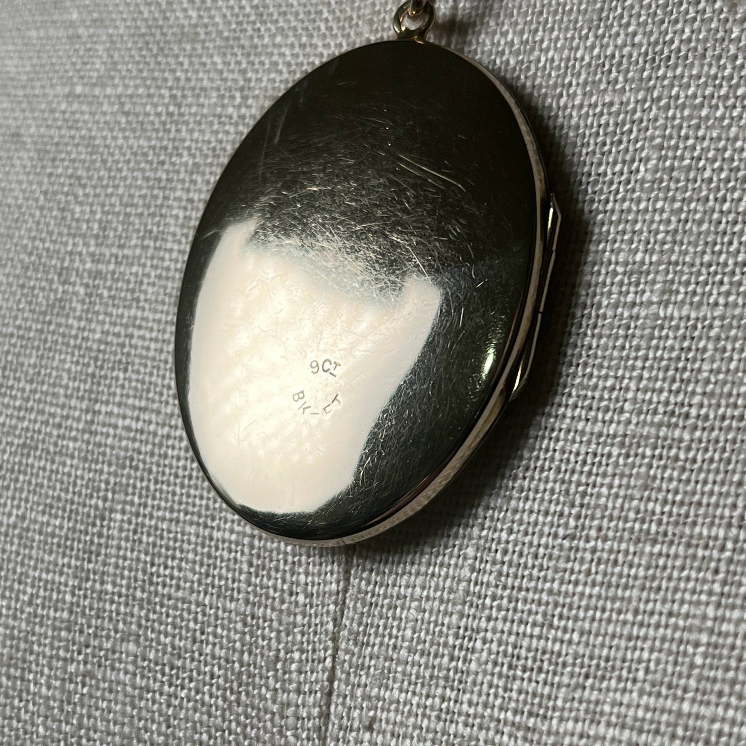 Early 20th c. 9k Gold Front + Back Locket