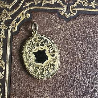 18k Gold 19th c. Floral Locket