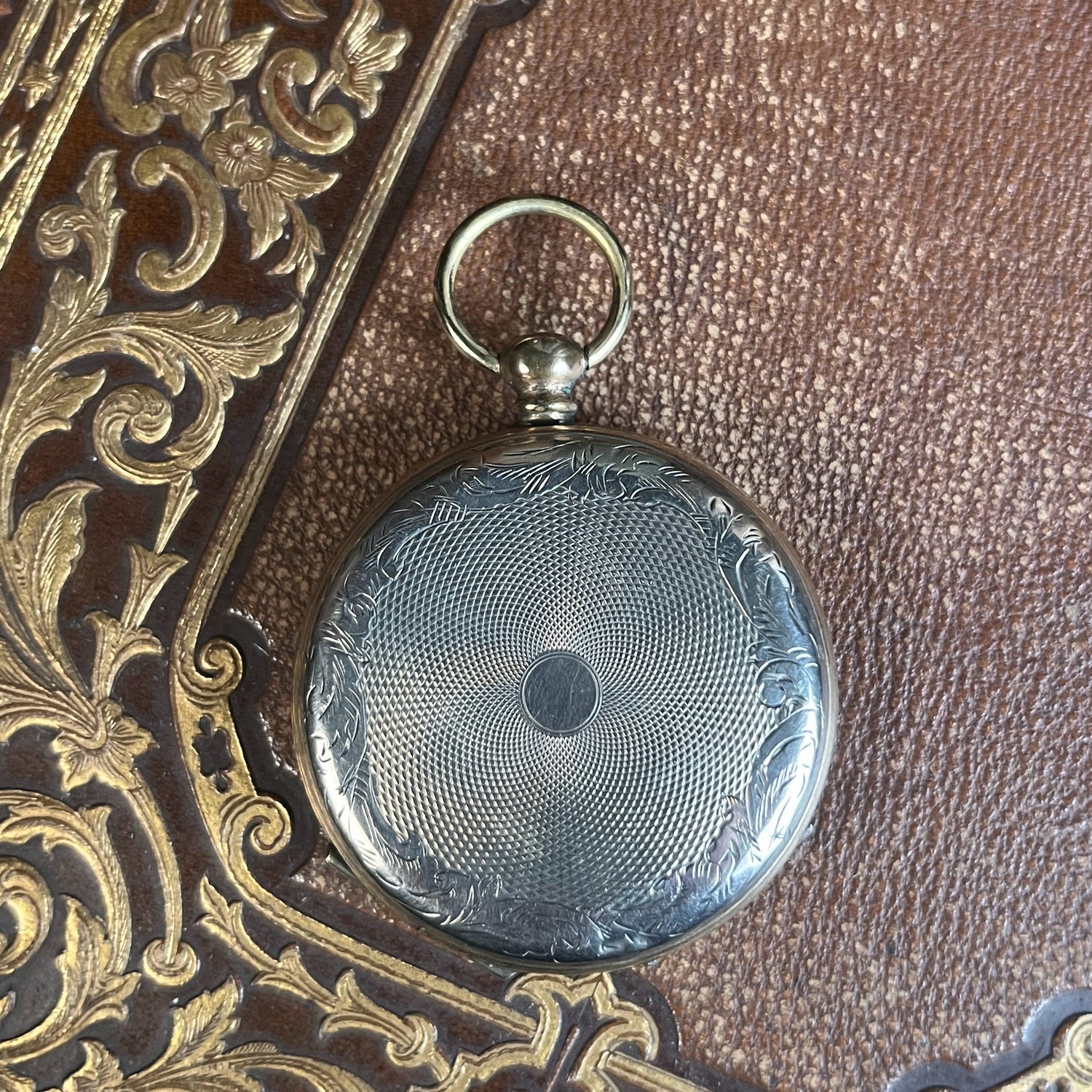 19th c. 9k Gold Faux Montre 4-Photo Locket