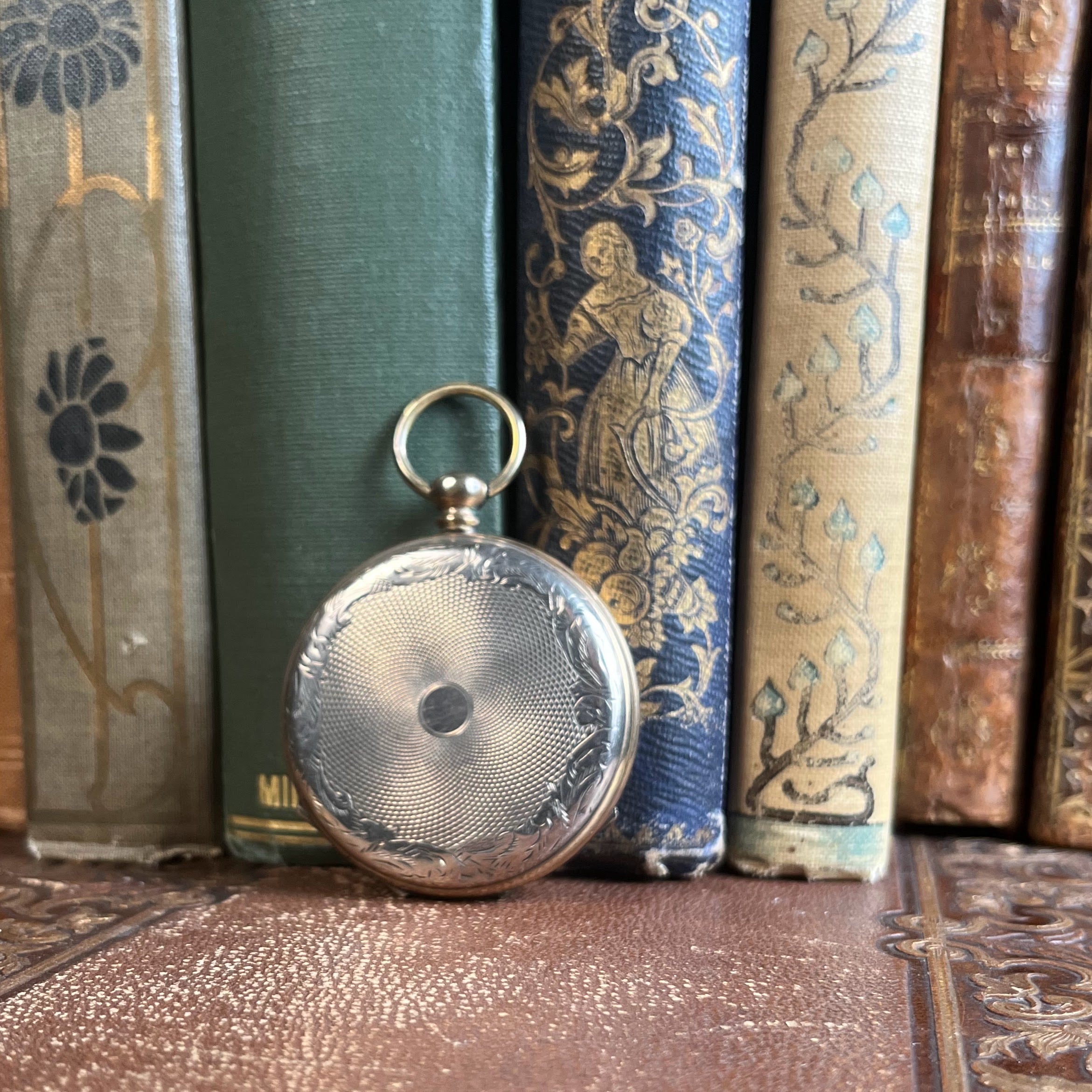 19th c. 9k Gold Faux Montre 4-Photo Locket