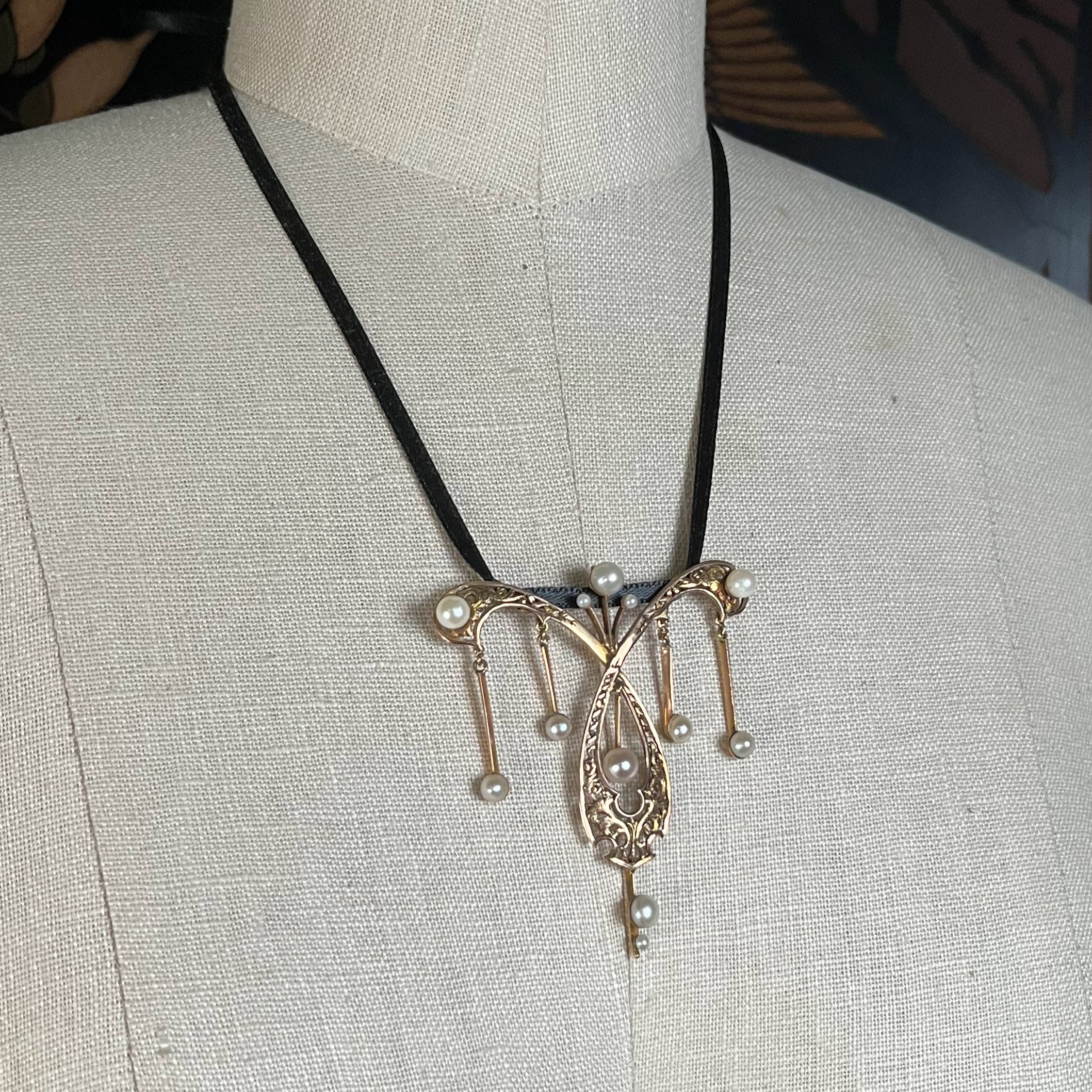 c. 1890s-1900s Art Nouveau Necklace