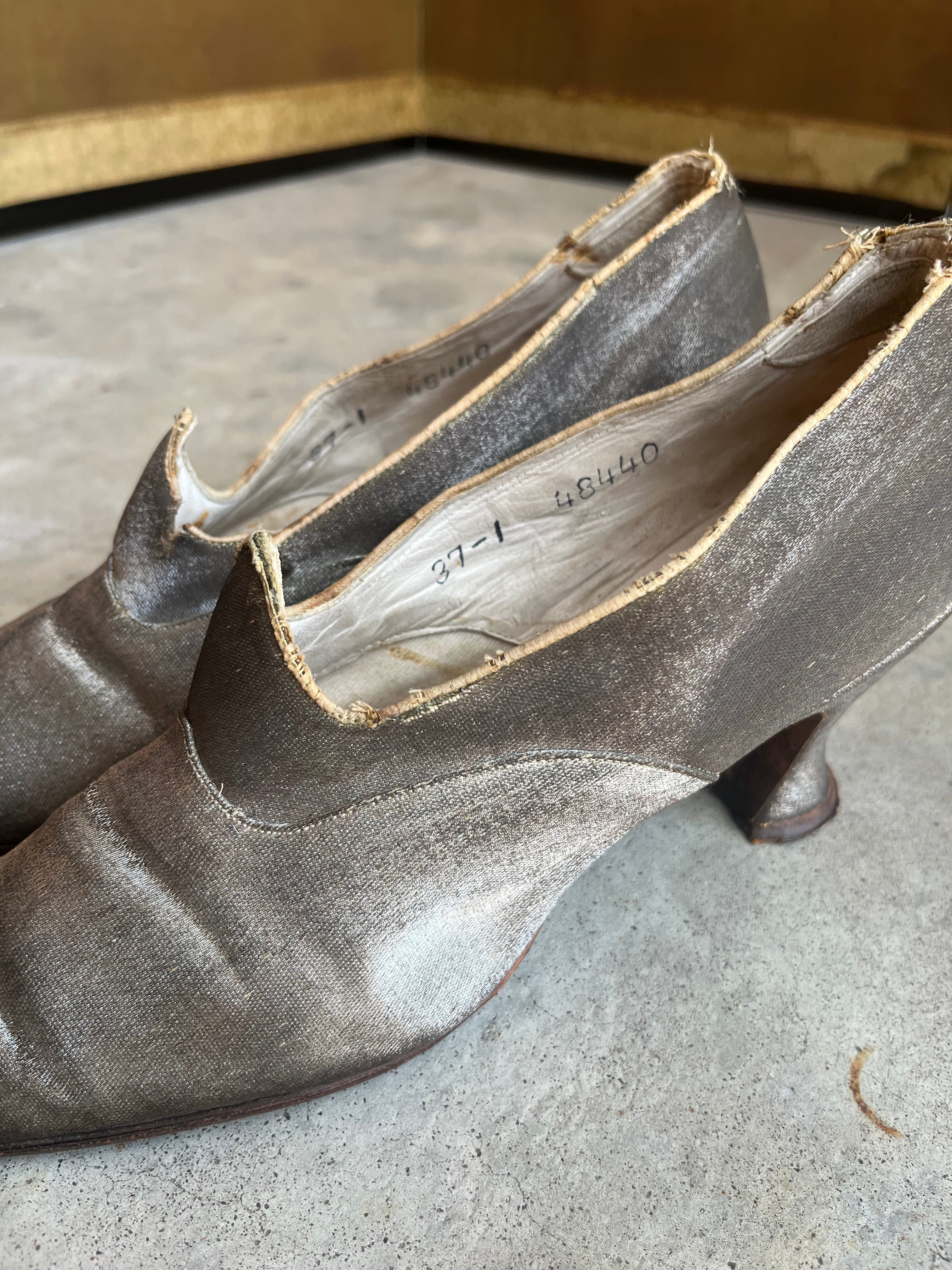 c. 1910s-1920s Lamé Pumps | Approx Sz 7