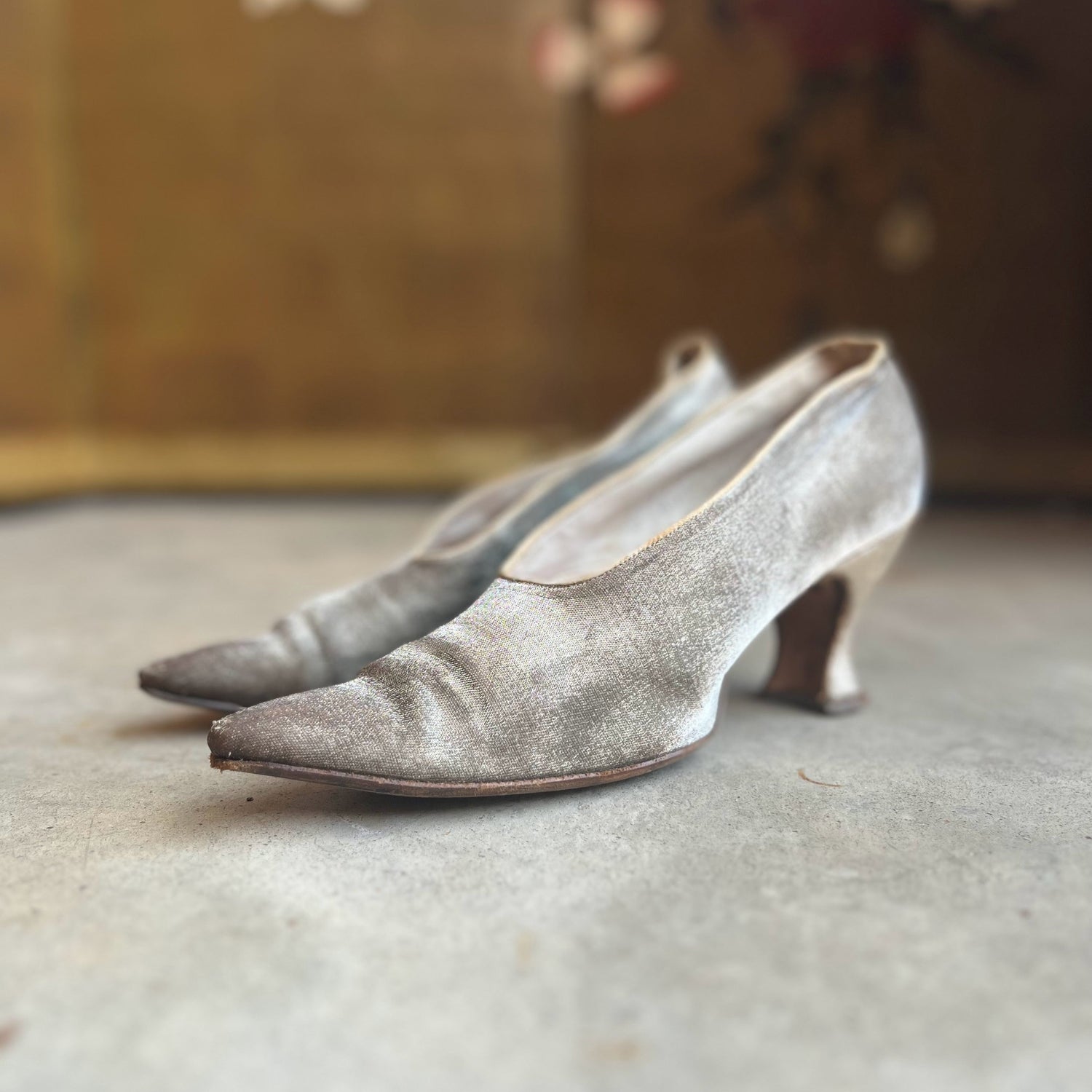 c. 1910s-1920s Lamé Pumps | Approx Sz 7.5