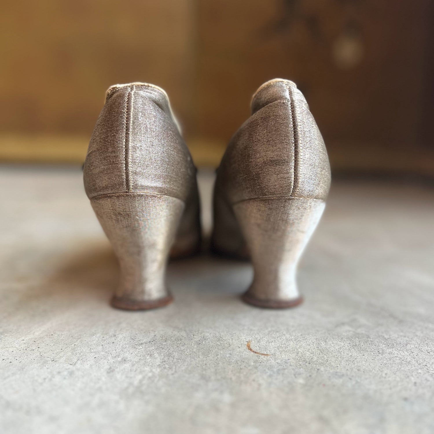 c. 1910s-1920s Lamé Pumps | Approx Sz 7.5