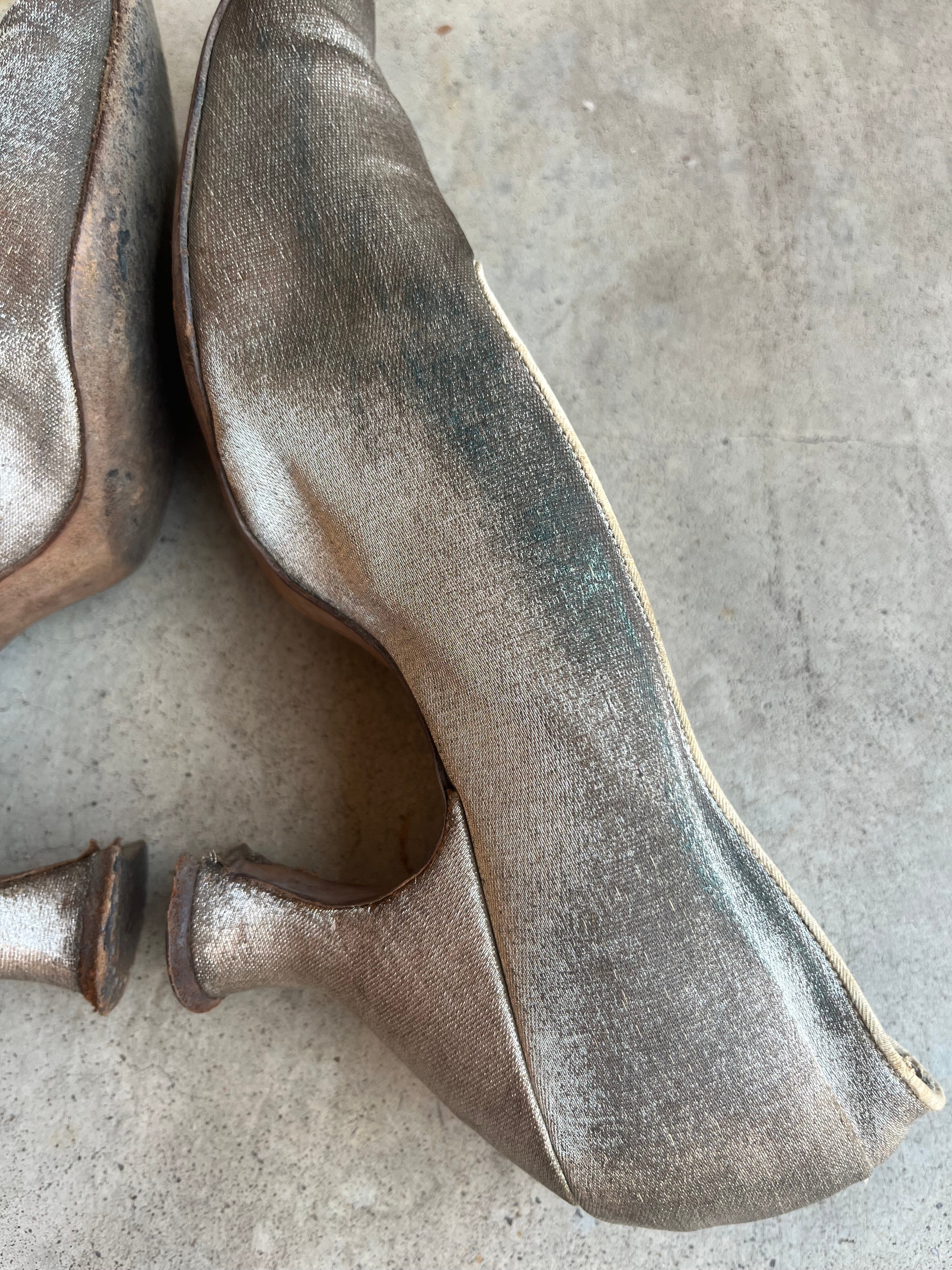 c. 1910s-1920s Lamé Pumps | Approx Sz 7.5