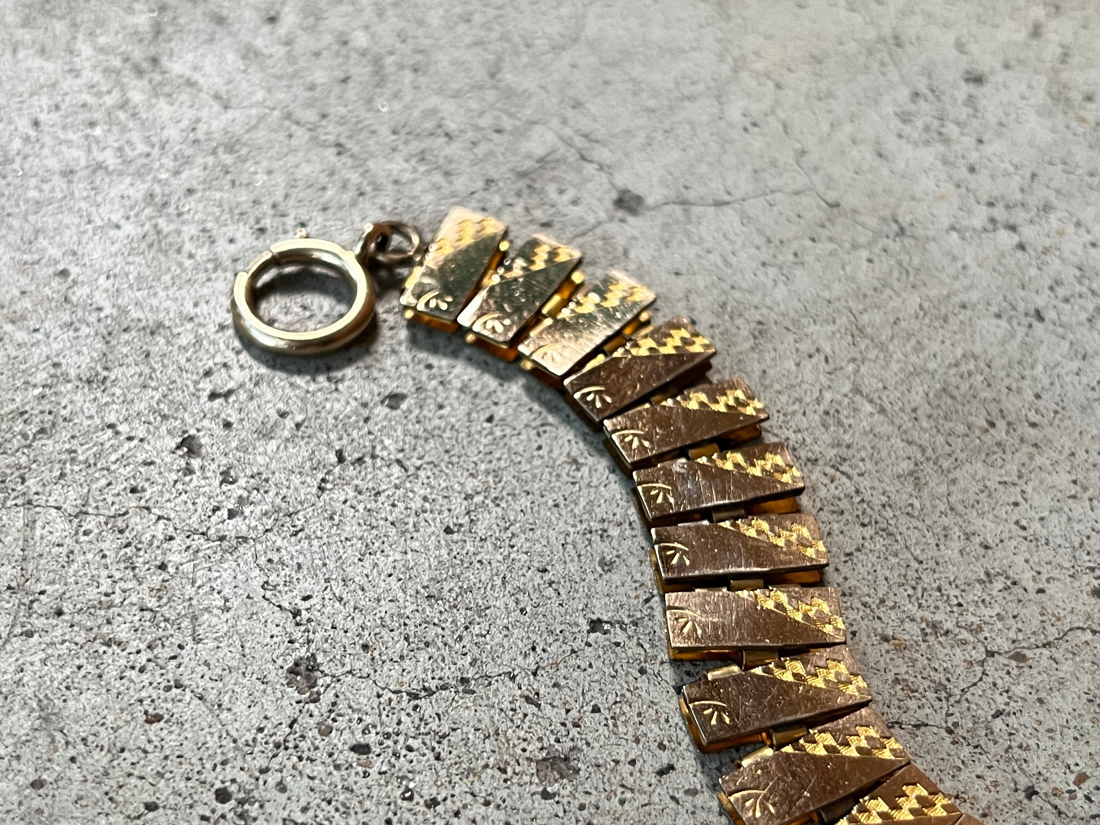 19th c. Gold Filled Book Chain Necklace
