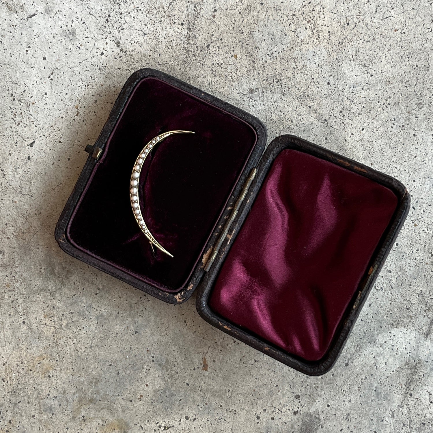 c. 1900s 15k Gold Crescent Moon Brooch in Box