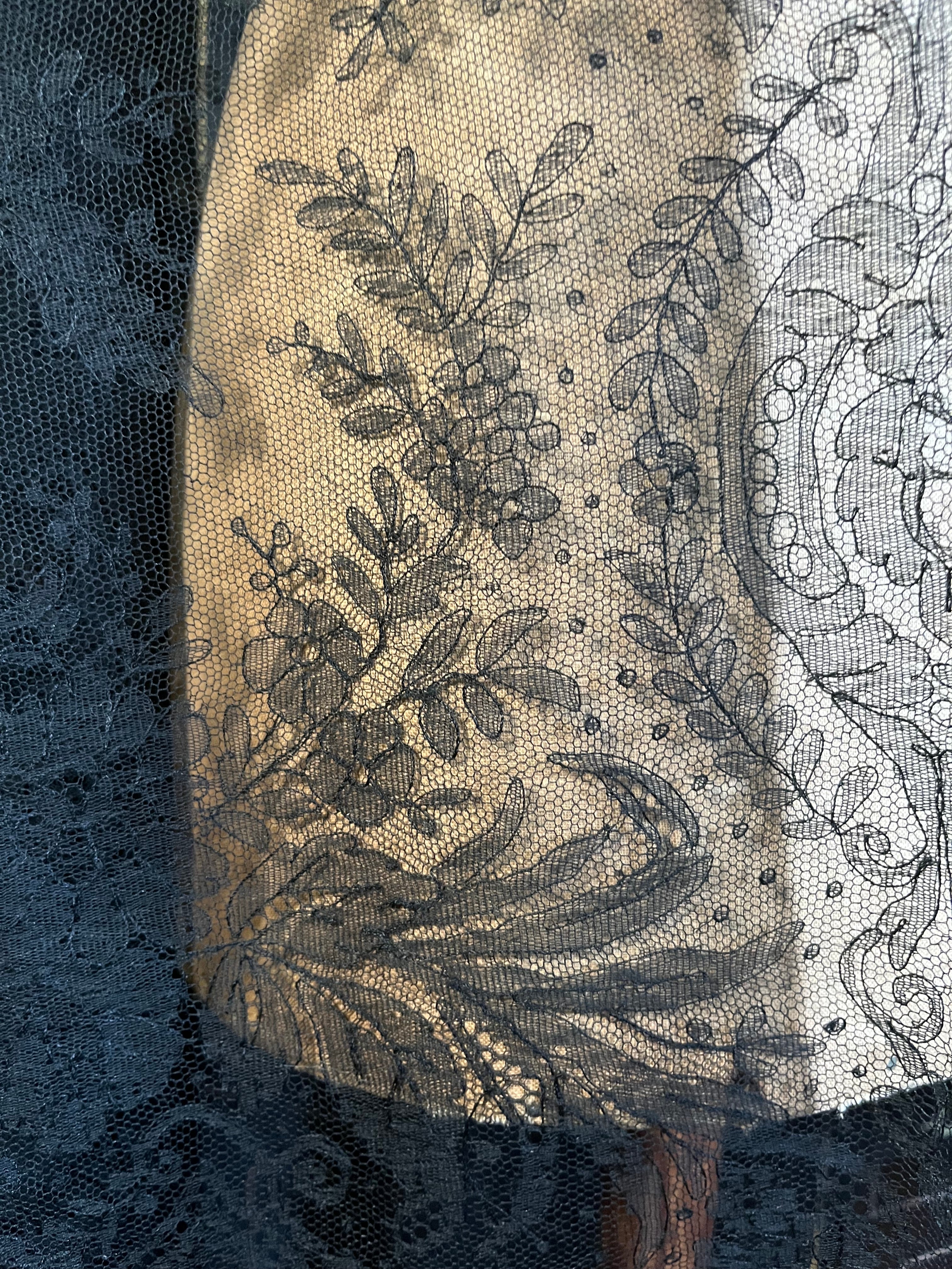 c. 1860s Chantilly Lace Shawl