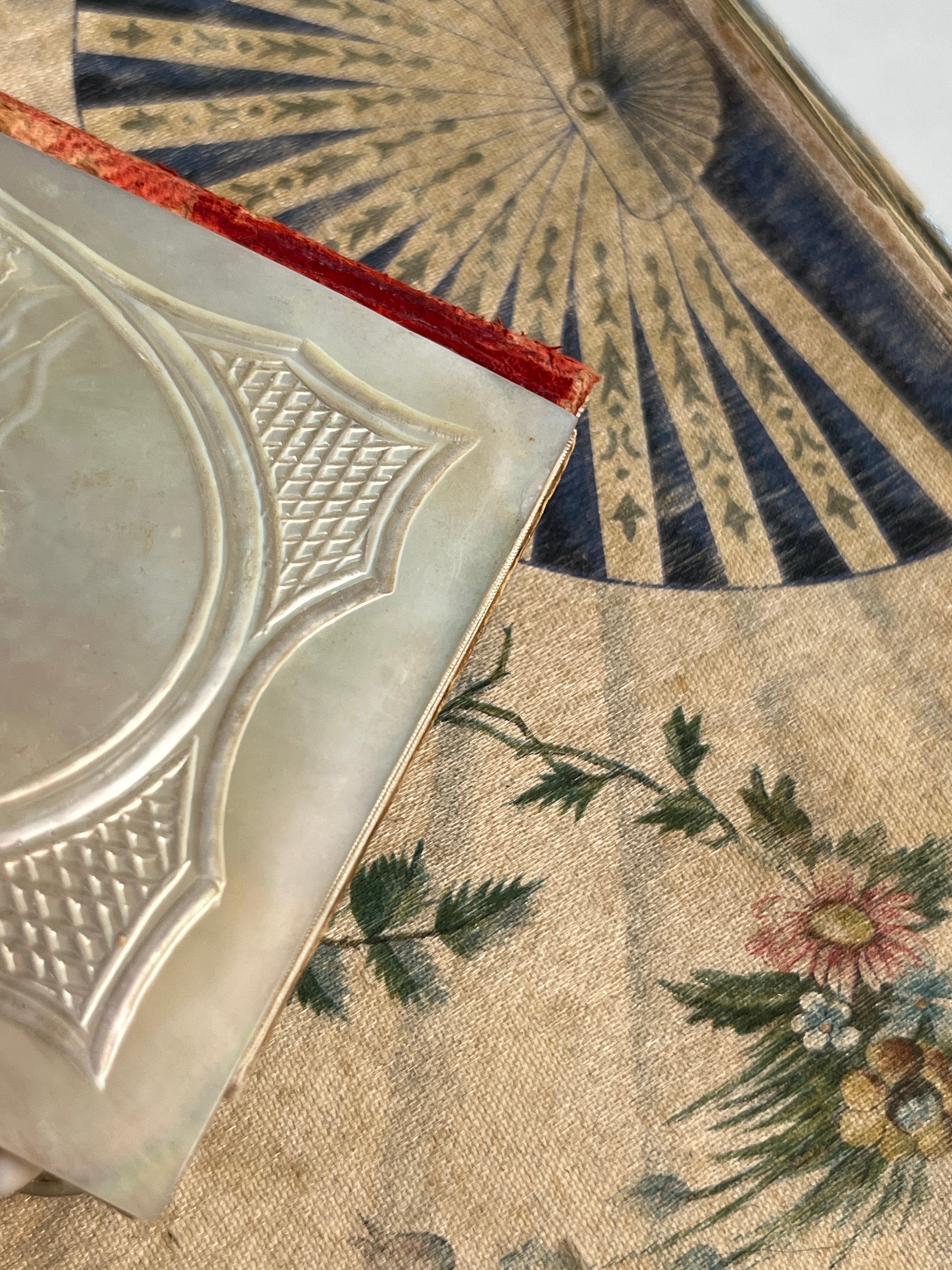 c. 1850s-1860s French Mother of Pearl Aide-Memoire