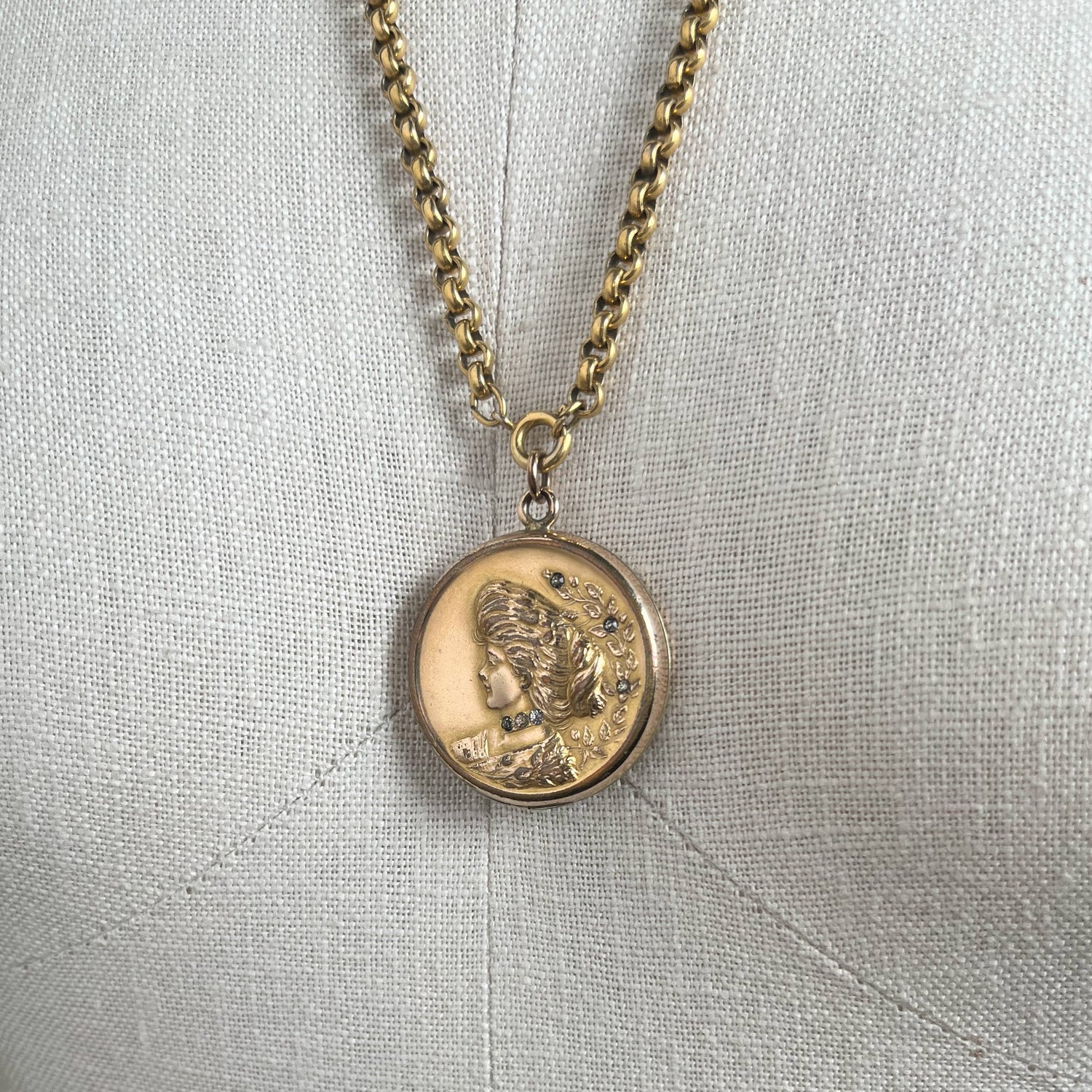 c. 1900s-1910s Gold Filled "Gibson Girl" Locket