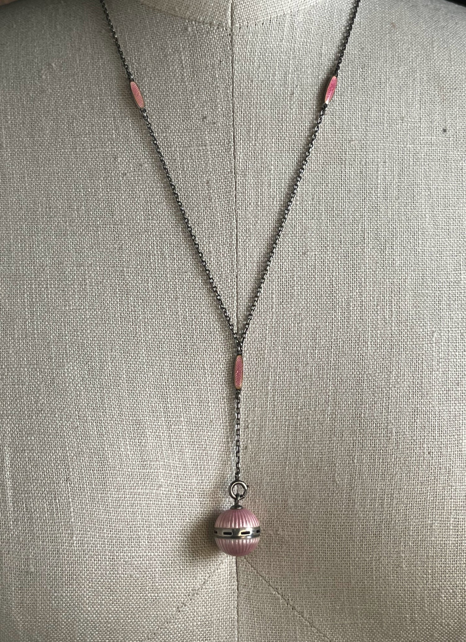 c. 1910s Pink Guilloche Enamel Vinaigrette Necklace