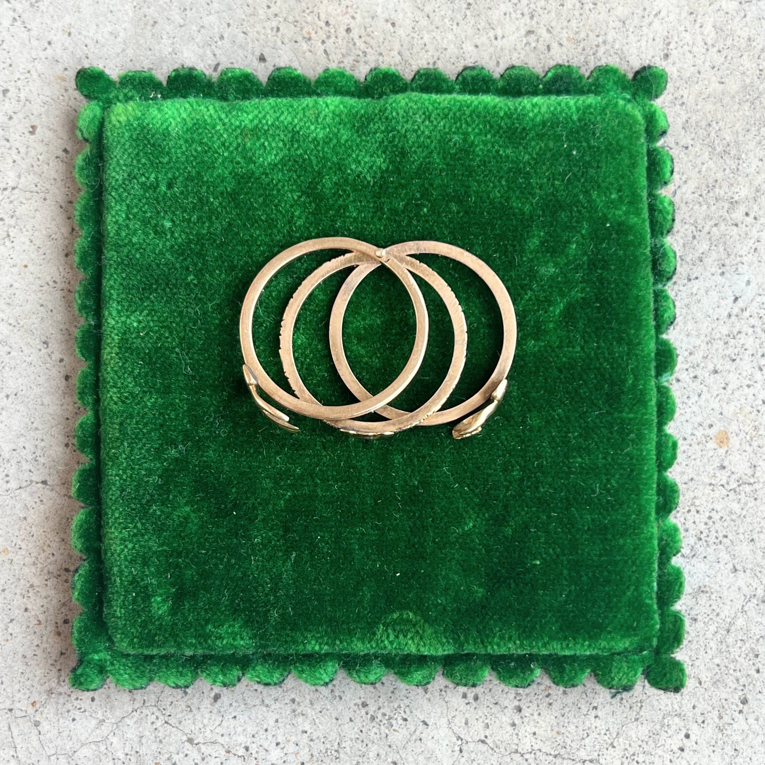 19th c. 14k Gold Fede Gimmel Ring