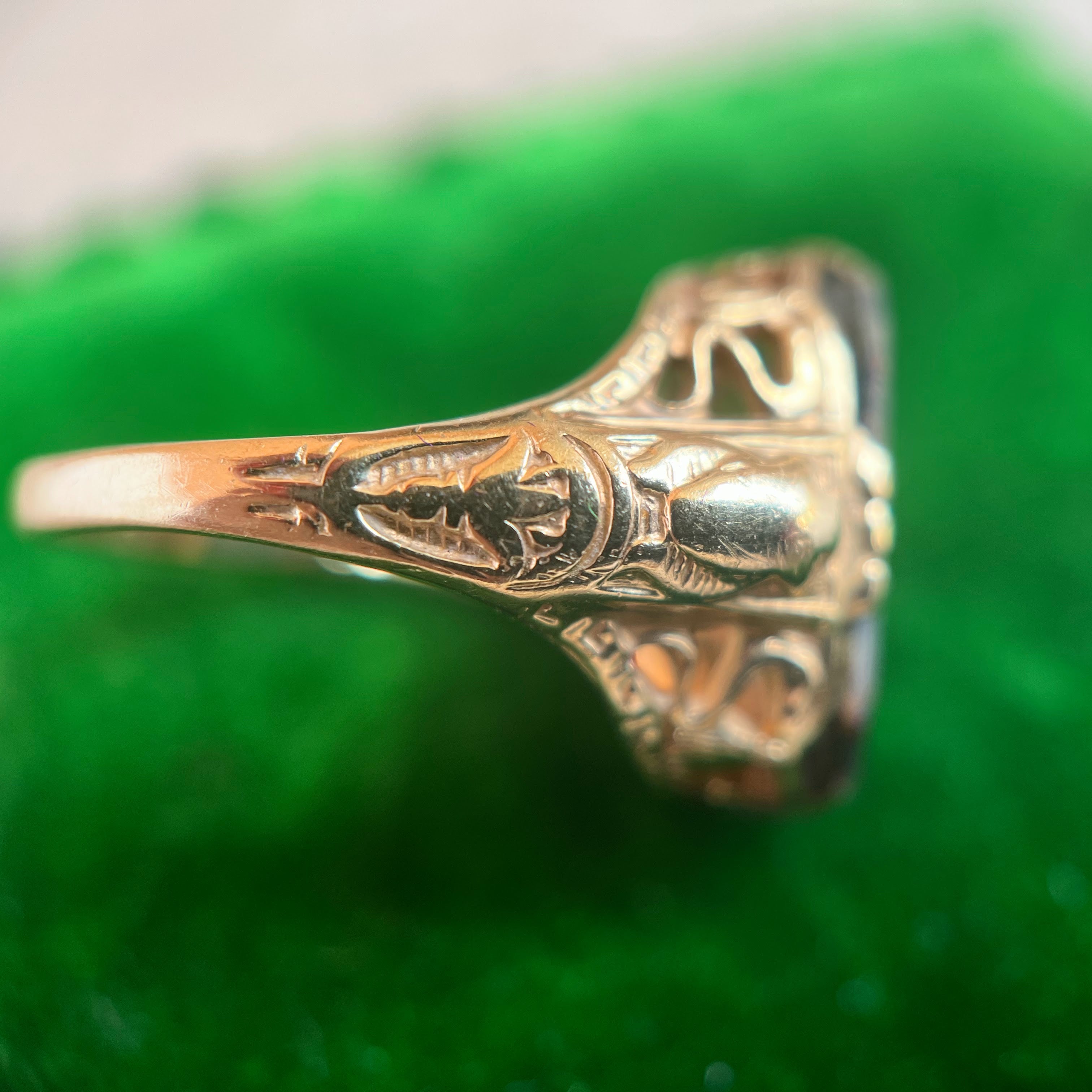 c. 1910s-1920s 14k Gold Petrified Wood Ring