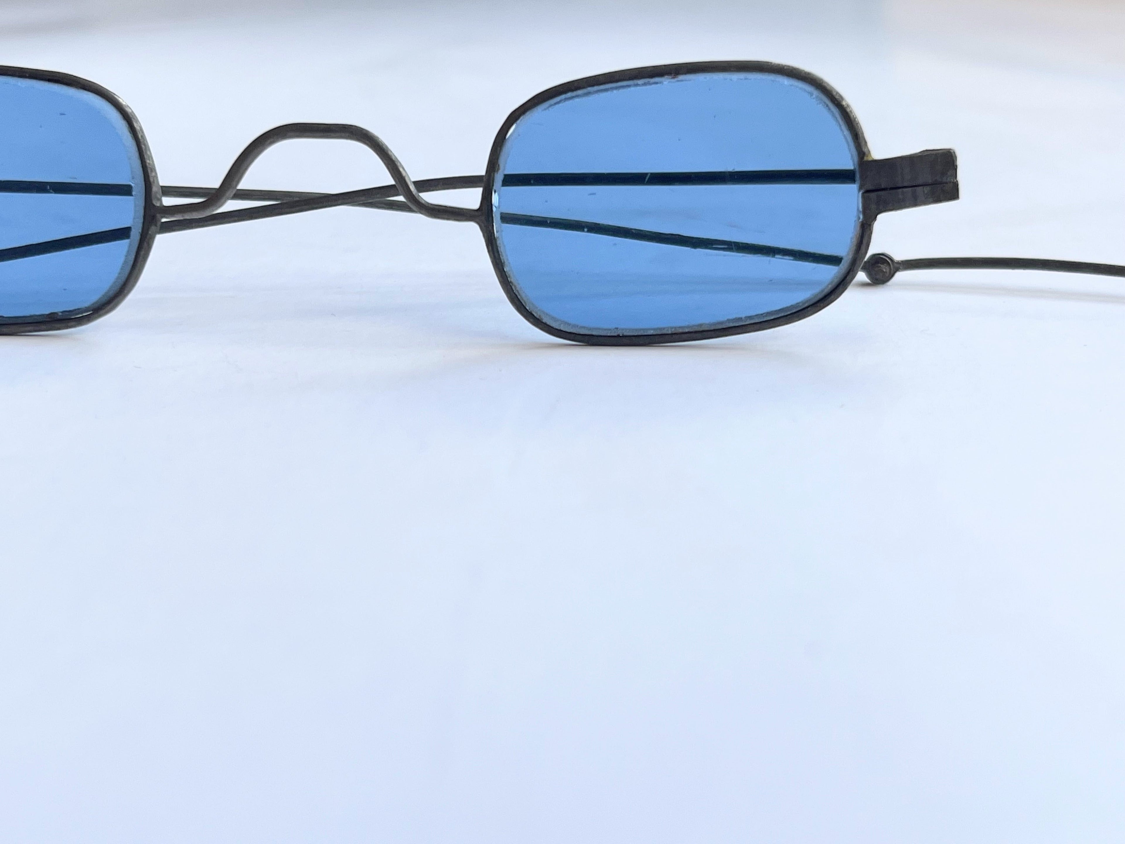 19th c. Blue Tinted Eyeglasses
