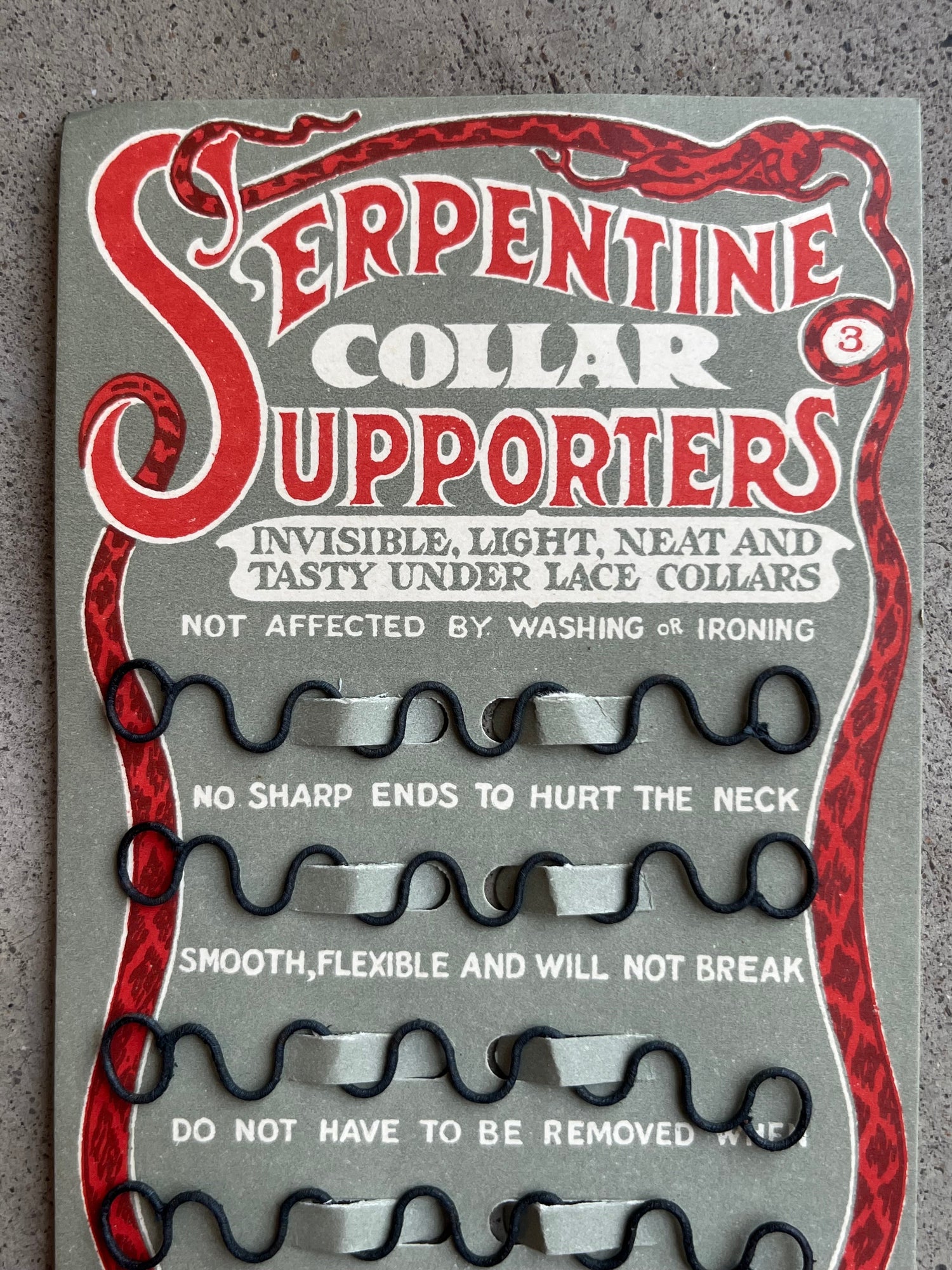 1910s Deadstock Serpentine Collar Supporters