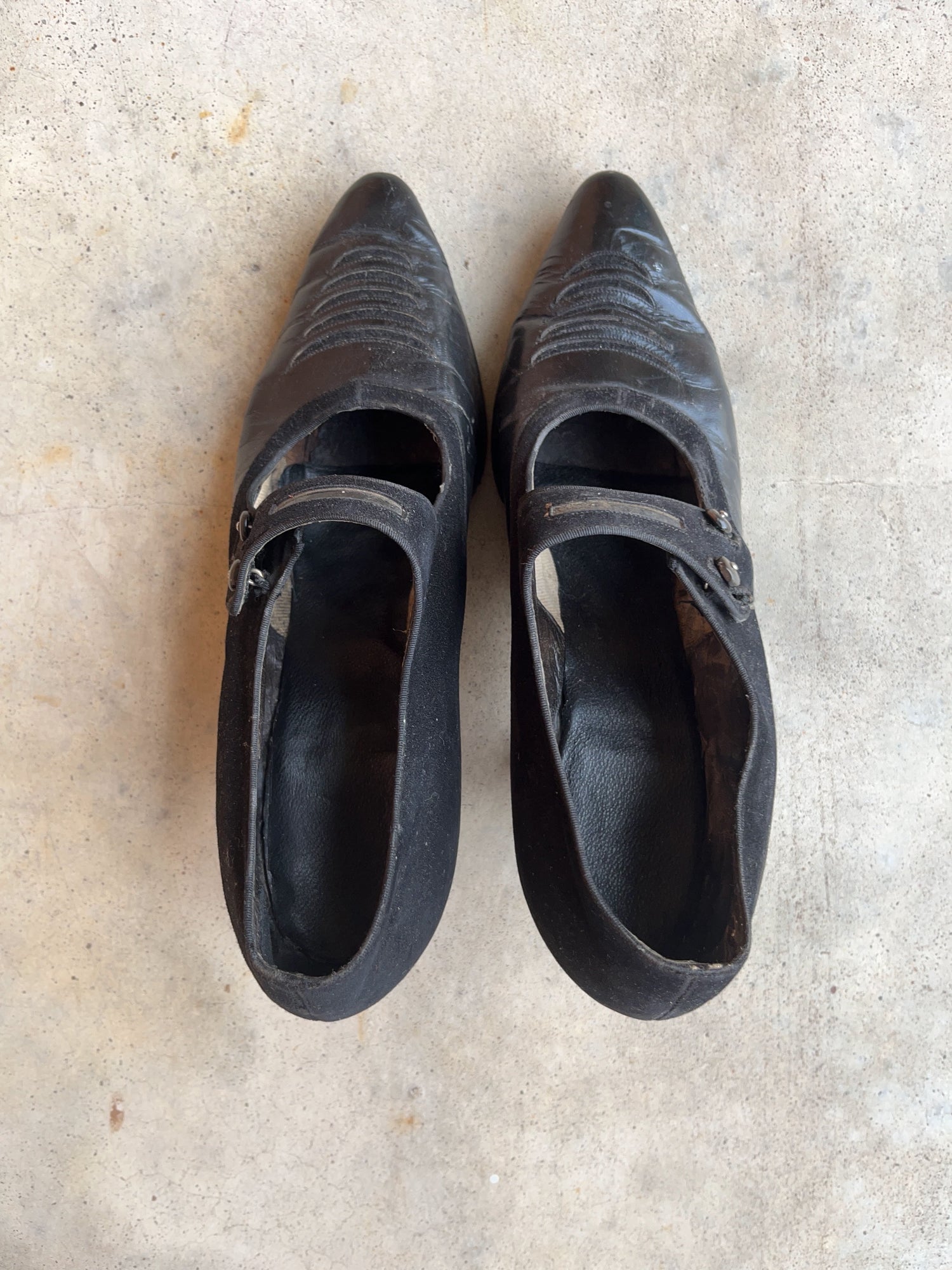 c. 1910s-1920s Black Leather Witchy Heels | Approx Sz 8.5-9