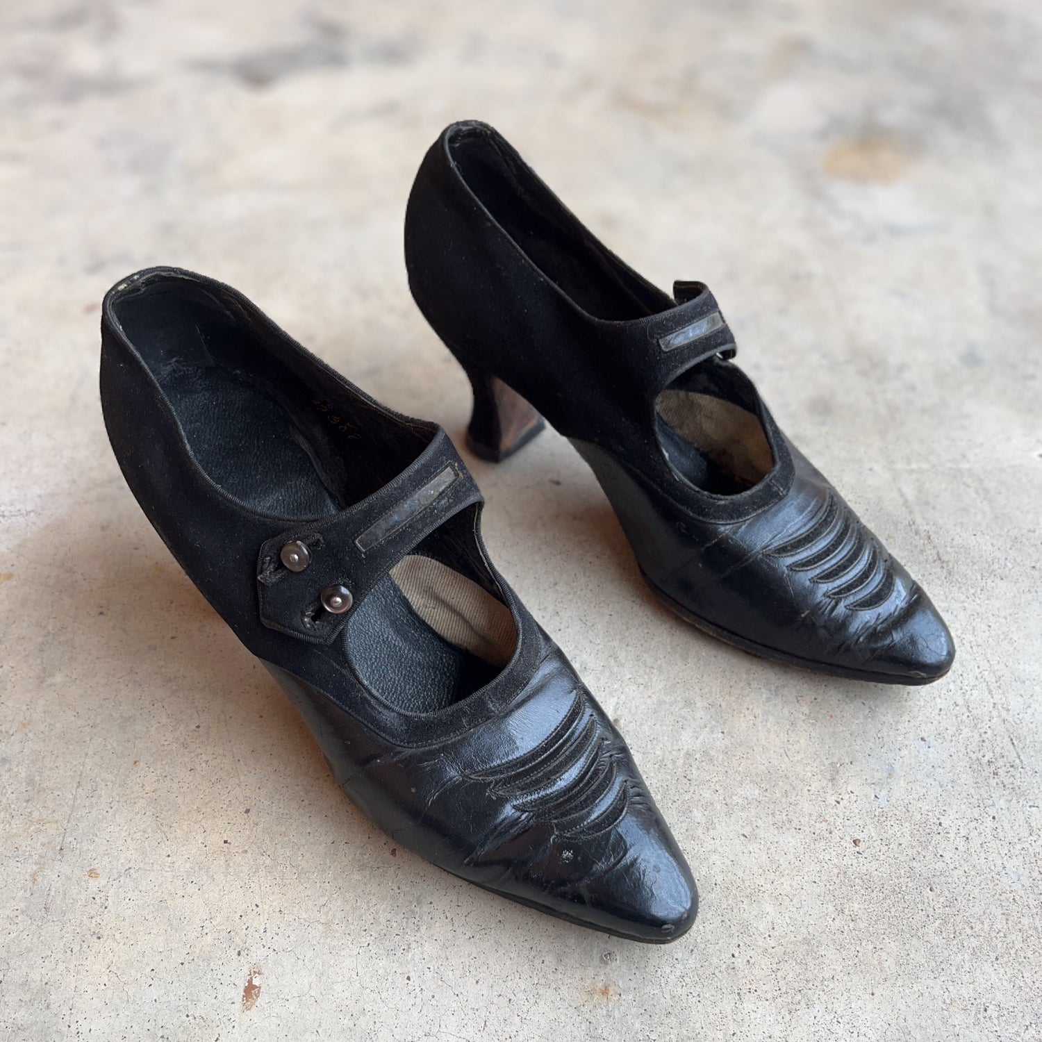 c. 1910s-1920s Black Leather Witchy Heels | Approx Sz 8.5-9