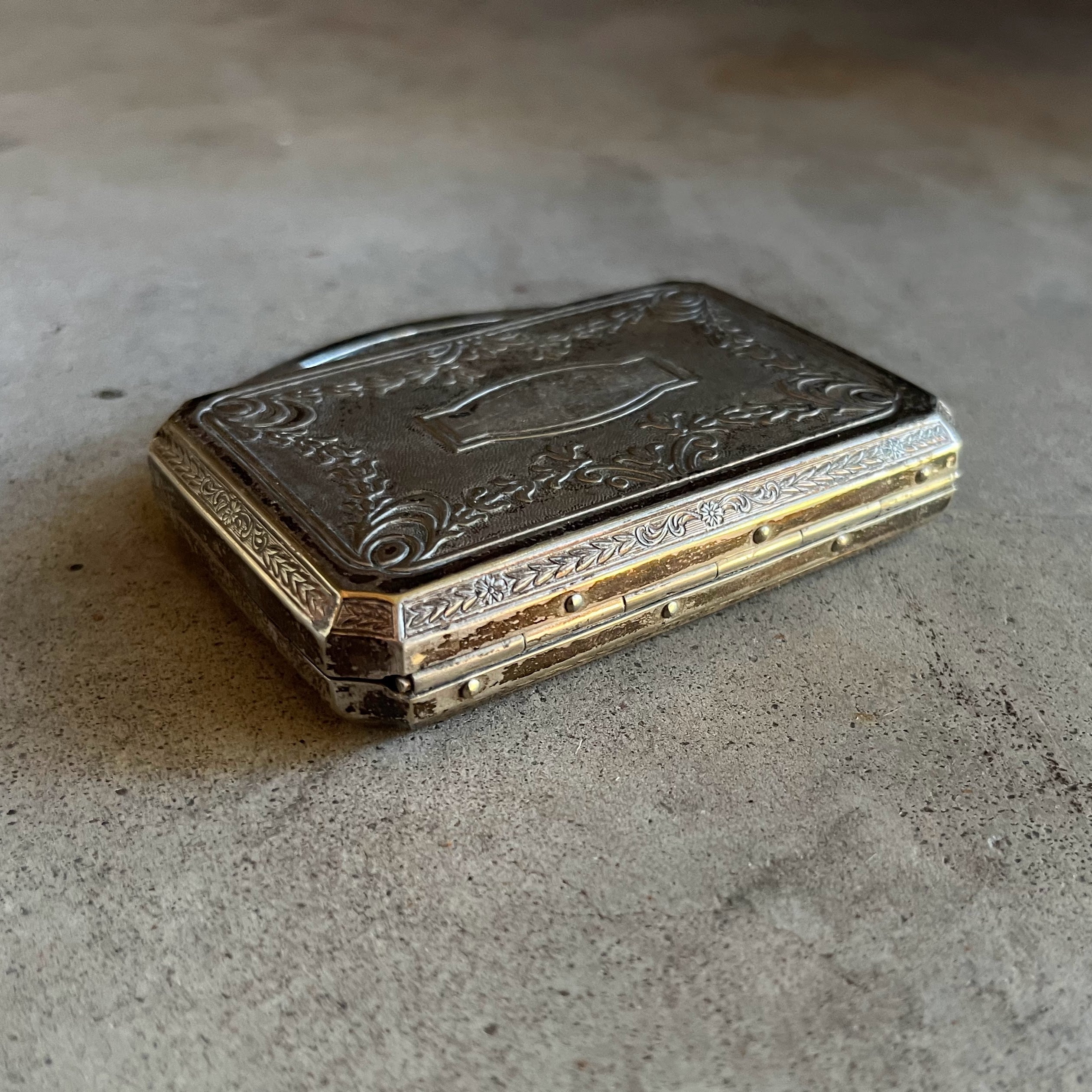 c. 1920s-1930s Deadstock Makeup Compact