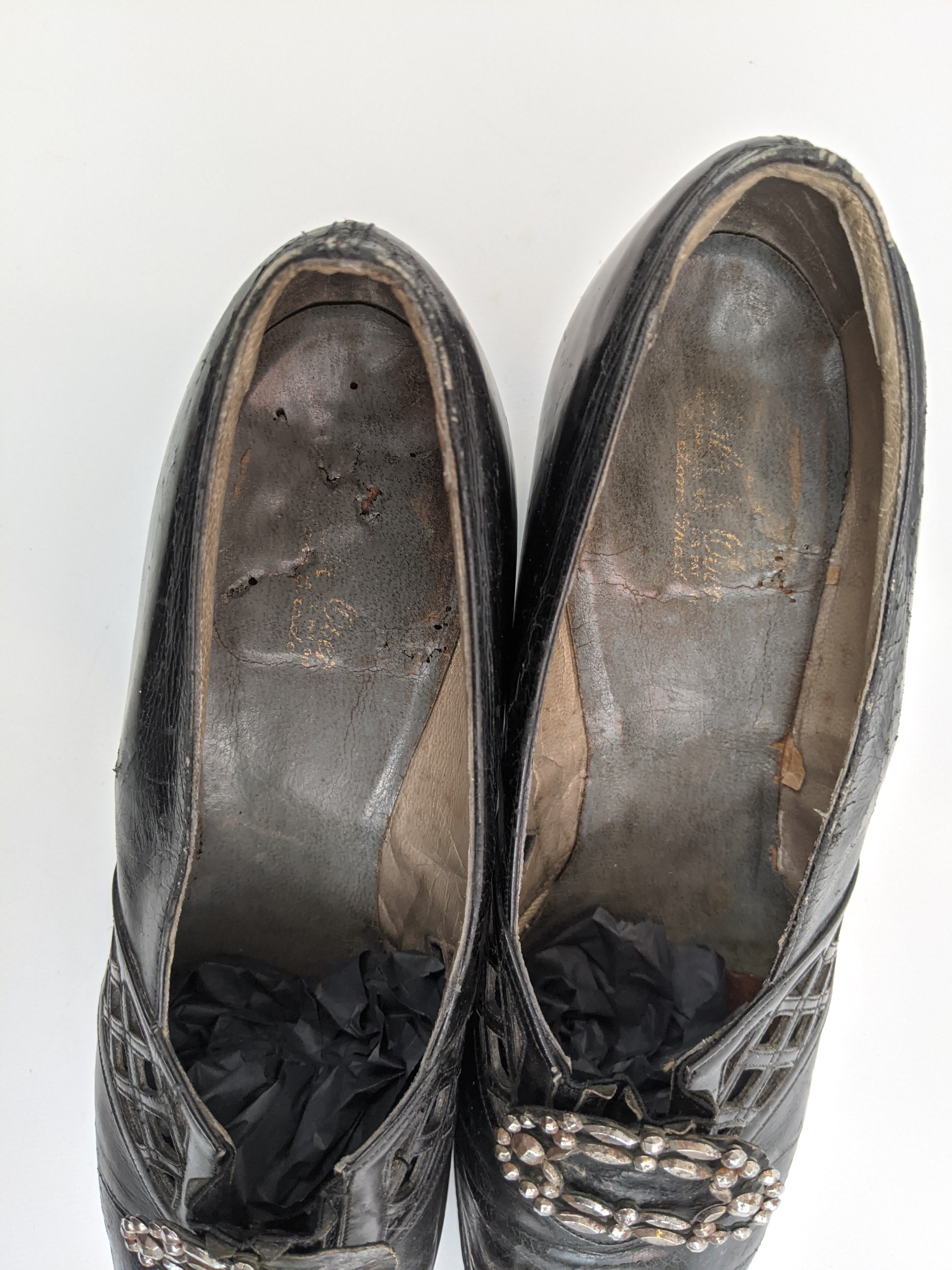 1910s-1920s Buckle Leather Heels | Approx Size 8-8.5
