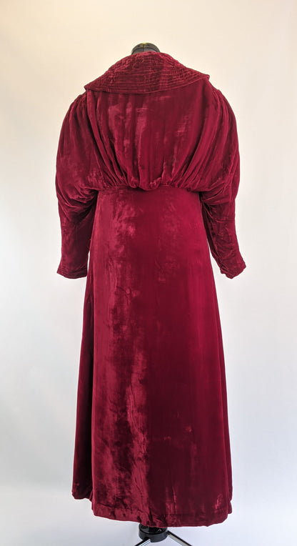 1930s Red Velvet Opera Coat | XS - Small