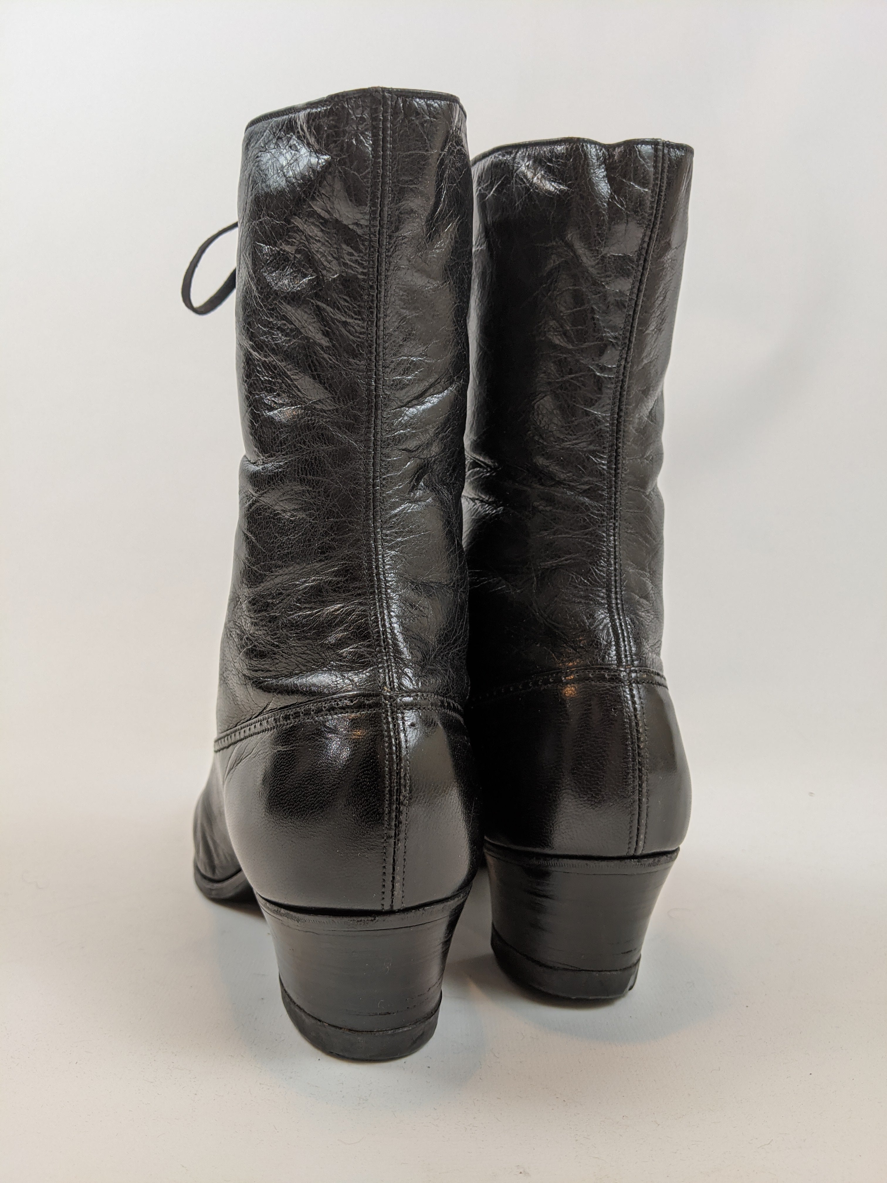 1910s-1920s Black Lace Up Boots | Approx Sz 8.5-9