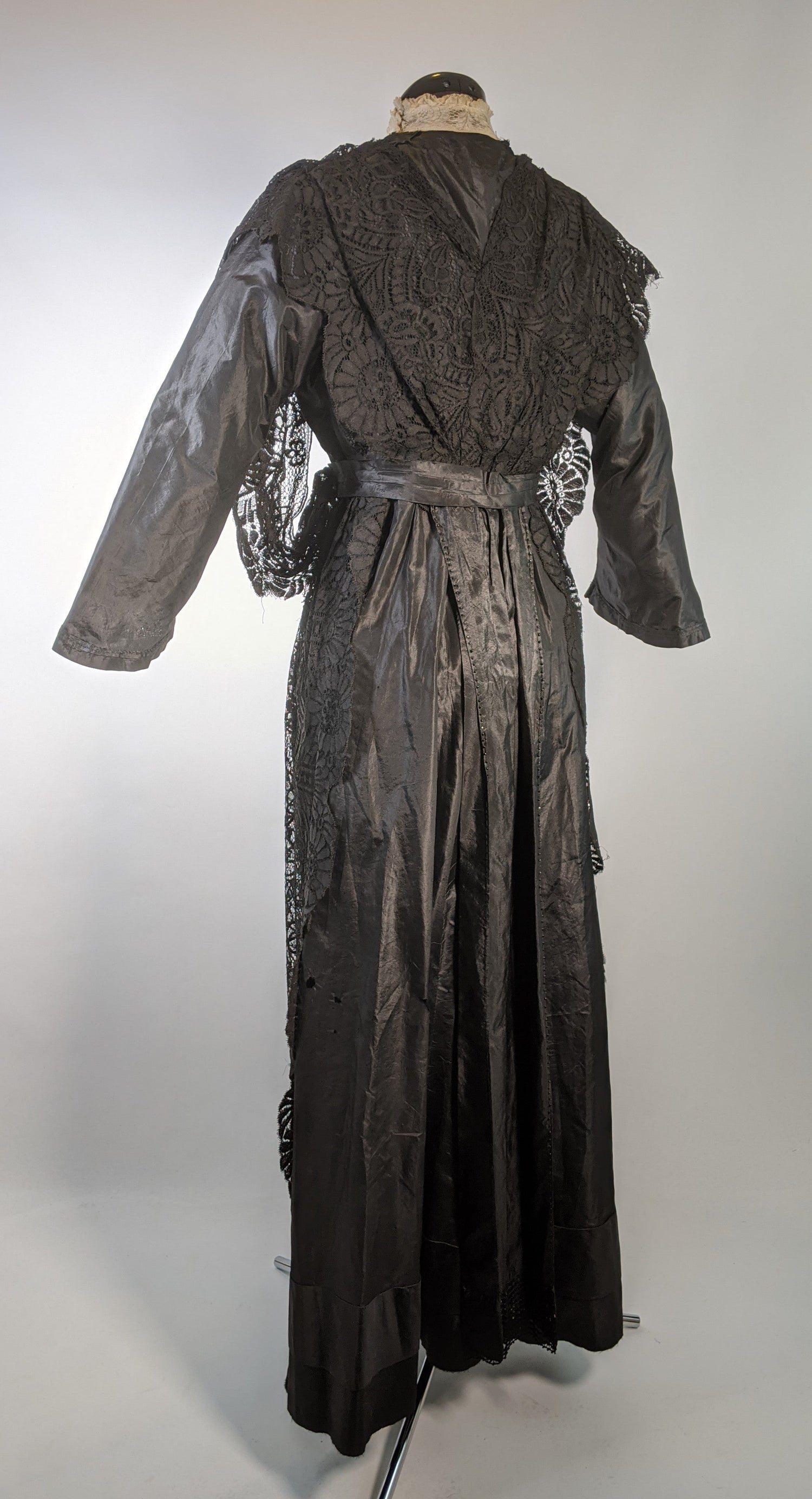 1910s Black Taffeta Gown | 28" waist