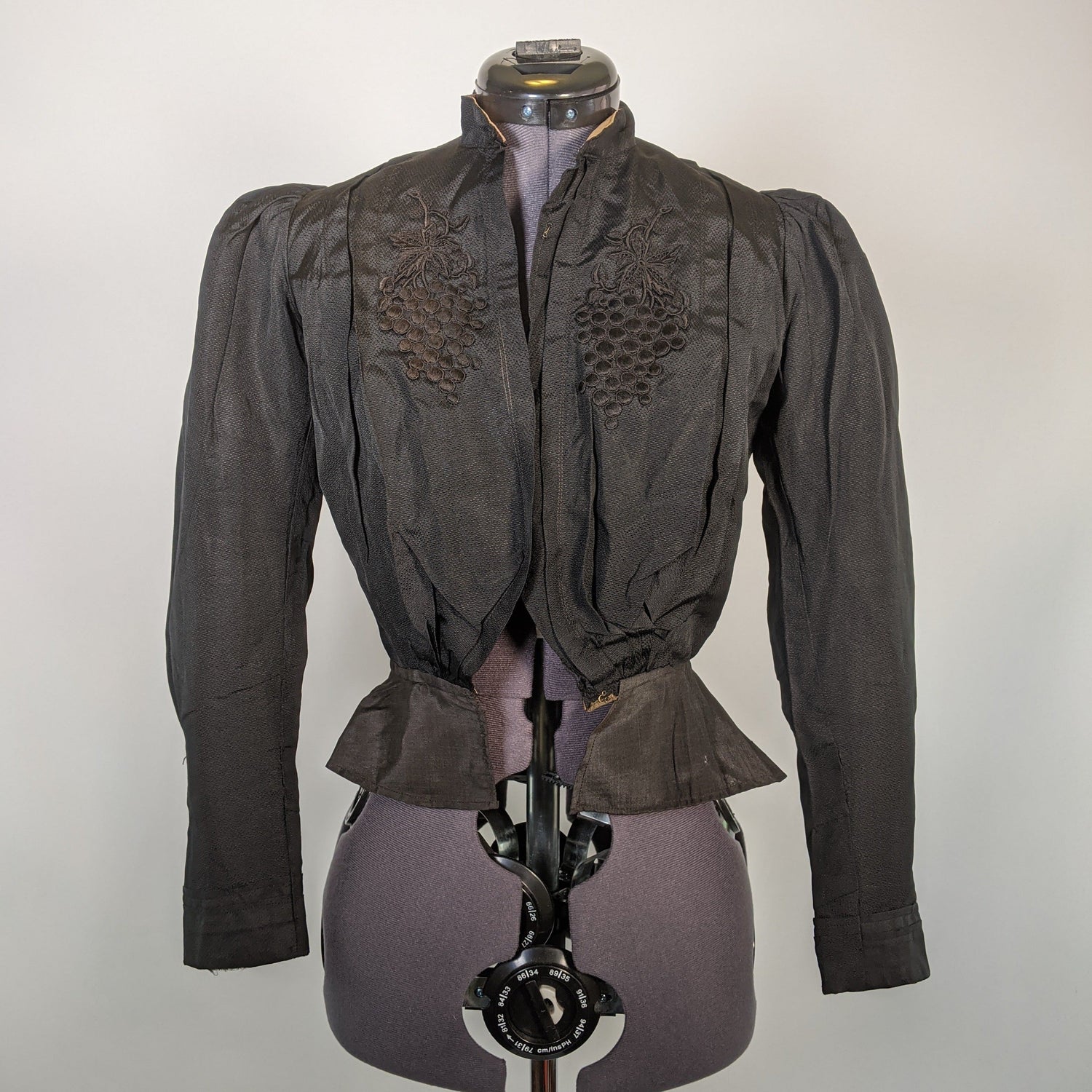 Late Victorian Mourning Bodice | Grape Motif