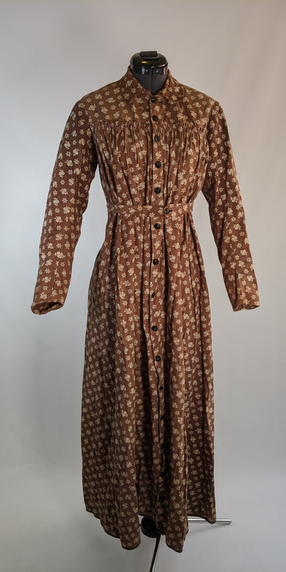 1880s Calico Wrapper