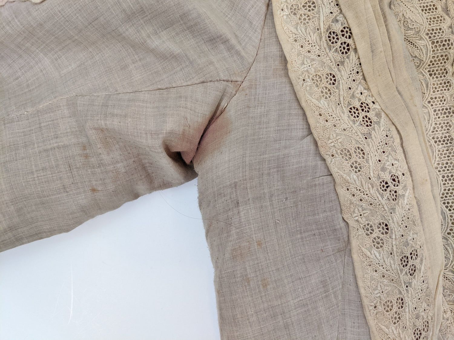 1880s Beige + Maroon Bodice