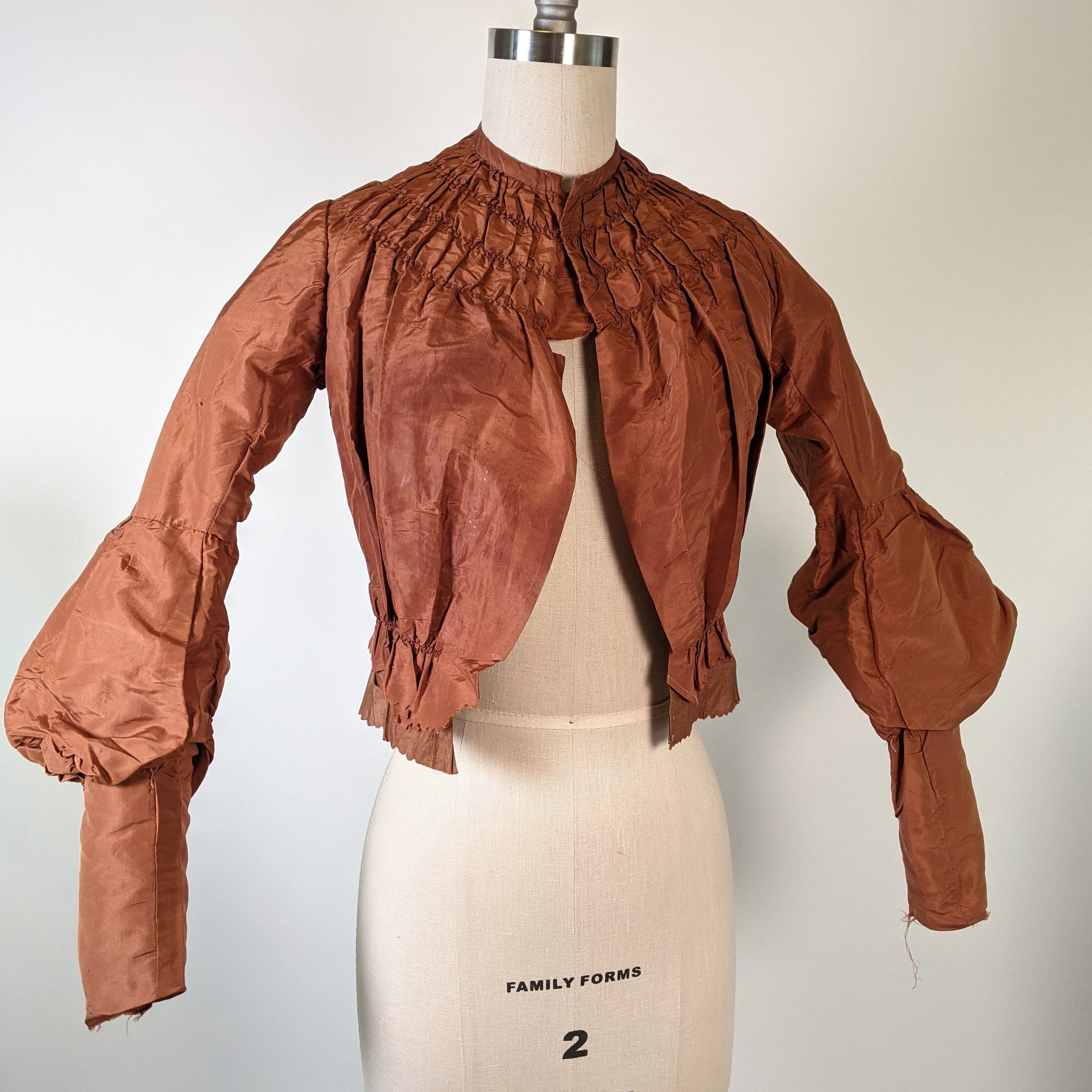 1890s Taffeta Bodice | Display + Study