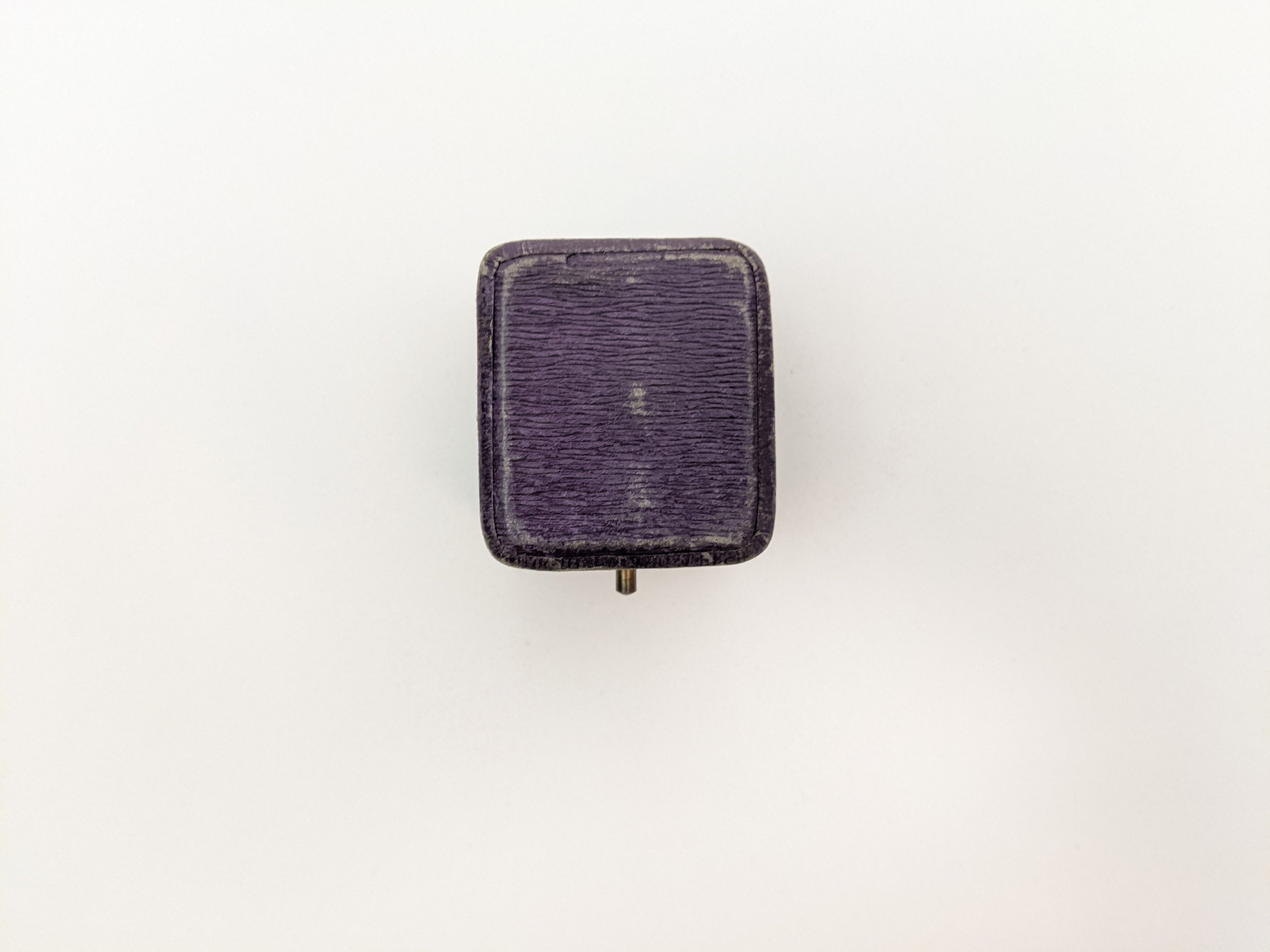 Purple Victorian Ring Box