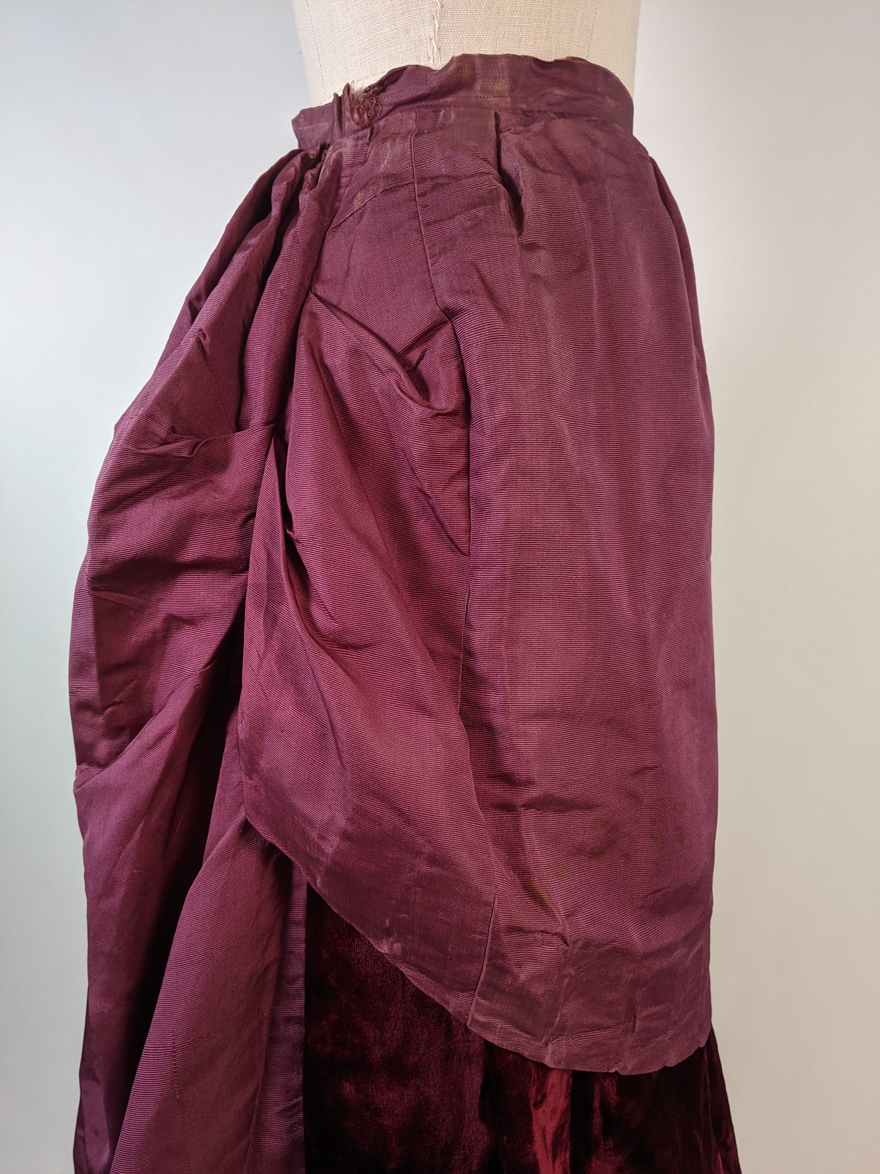1880s Bustle Skirt