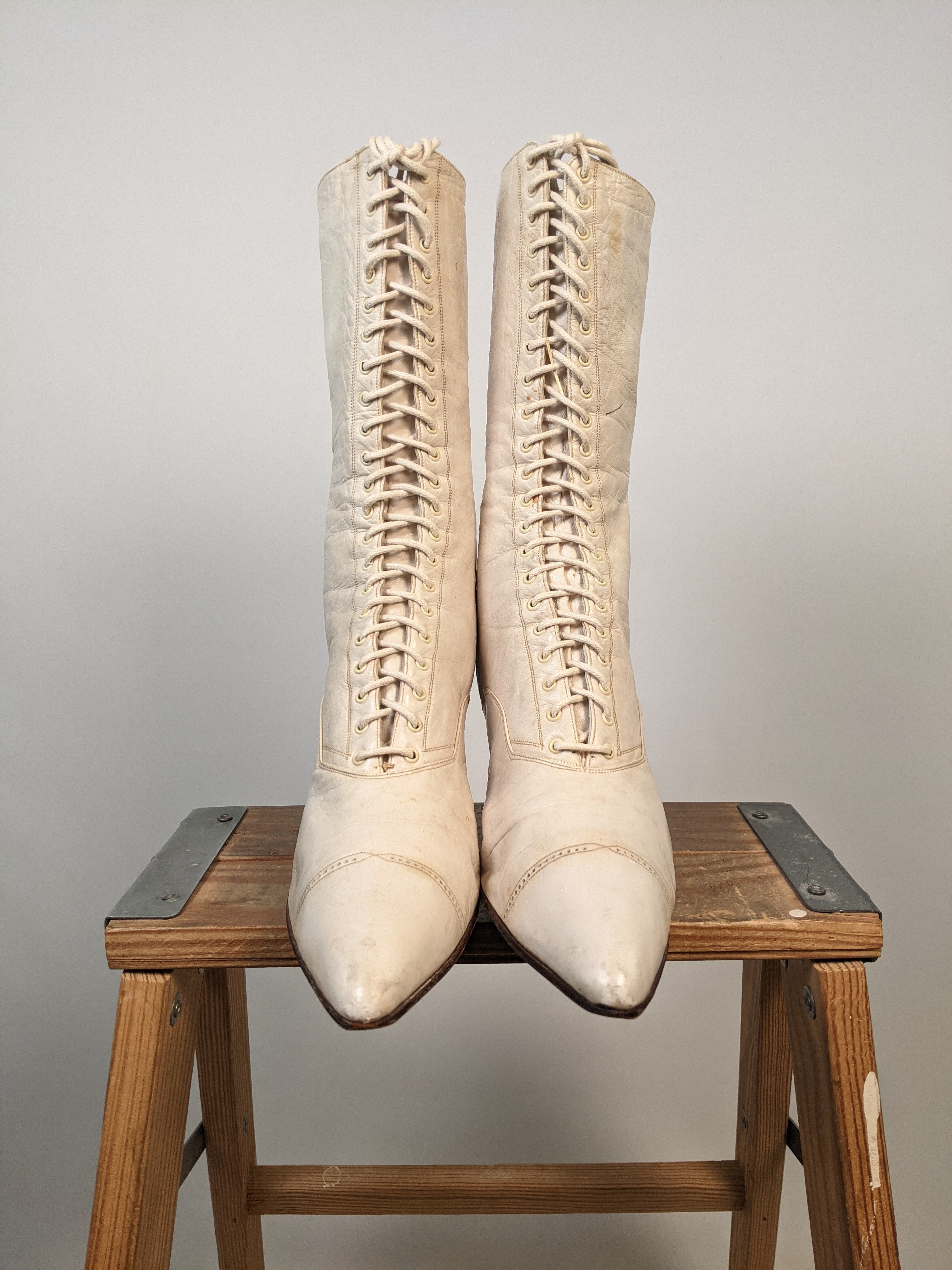 1910s-20s White Boots