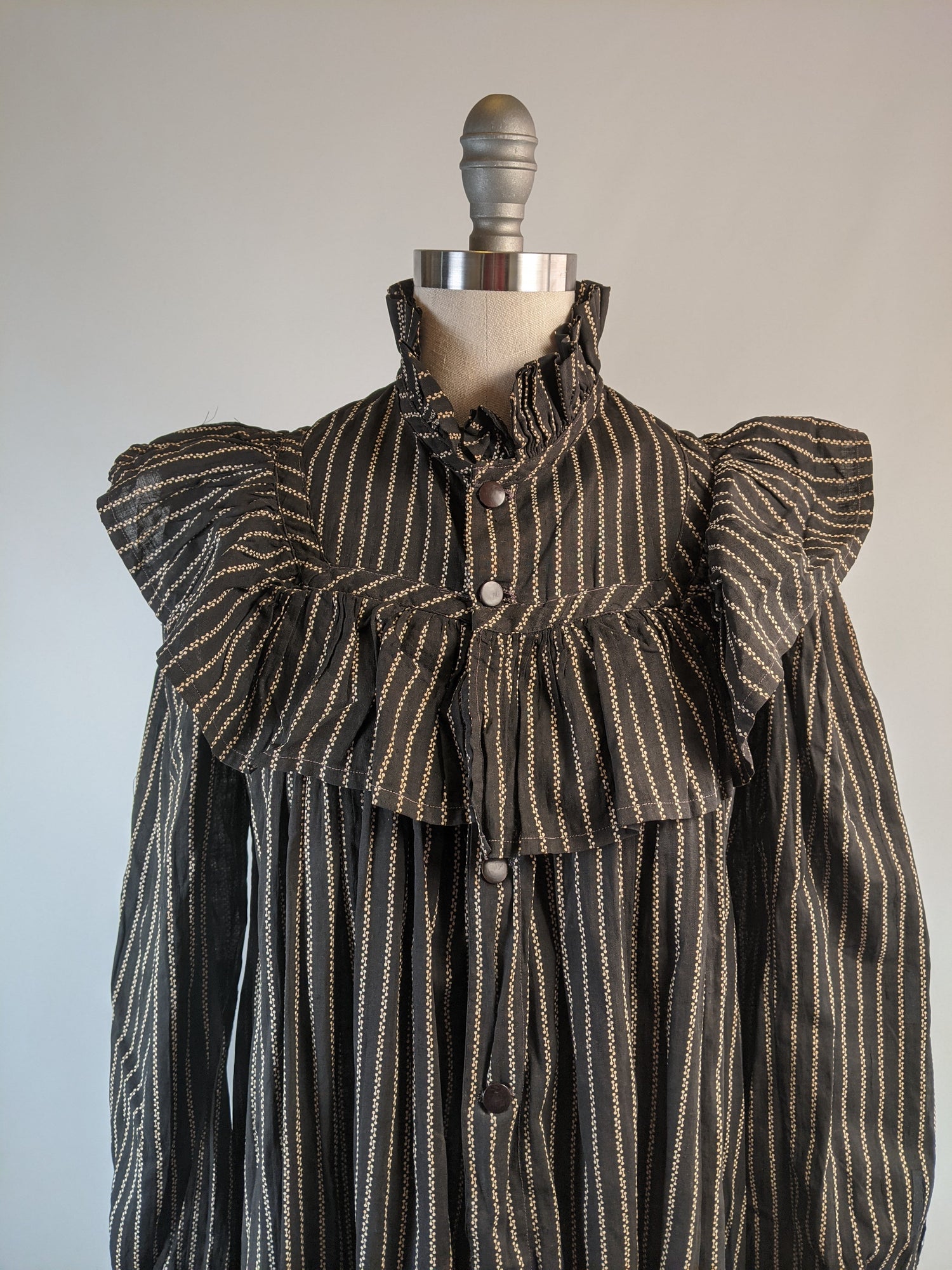 Late 1890s-1900 Wrapper Dress