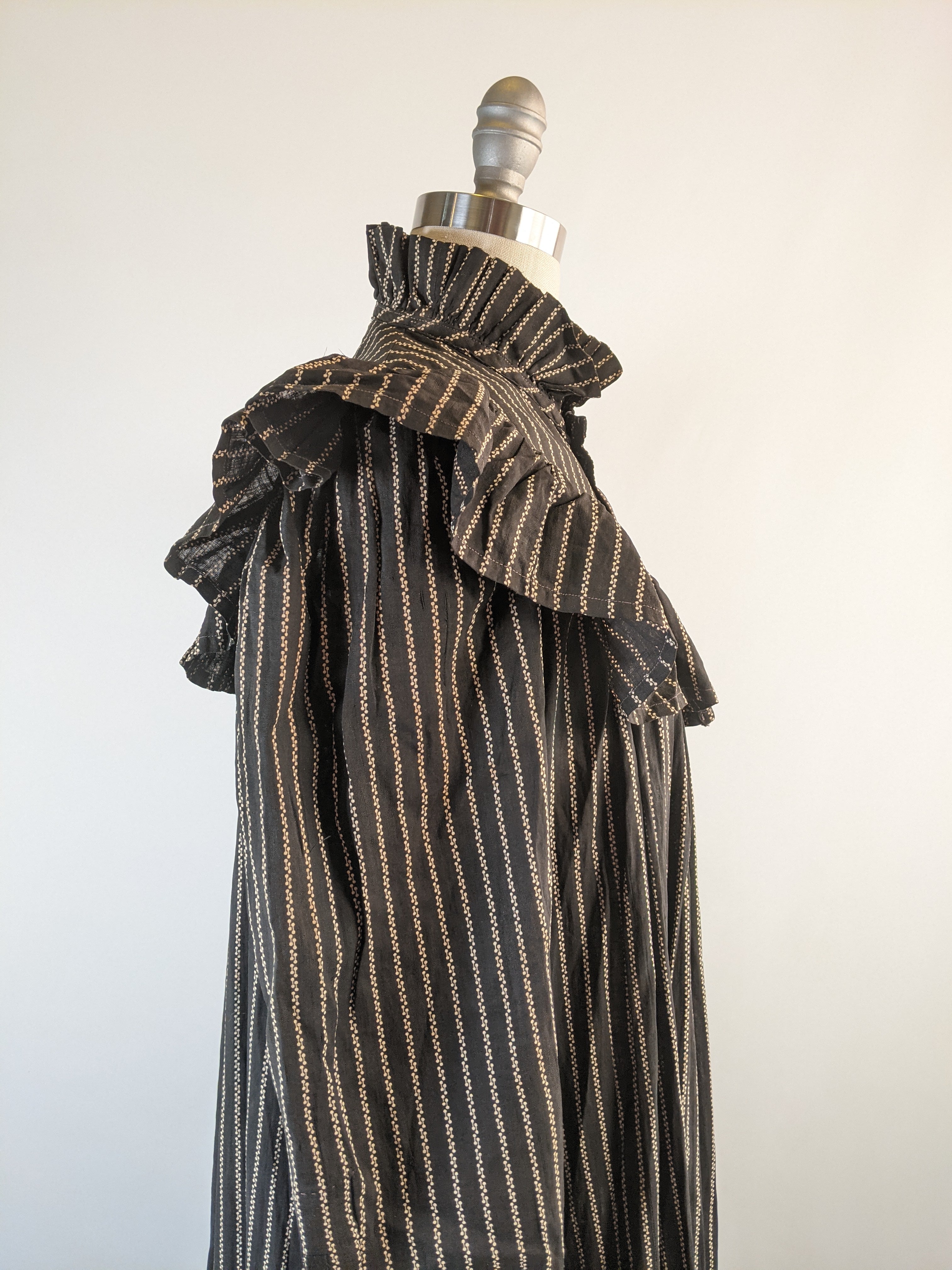 Late 1890s-1900 Wrapper Dress